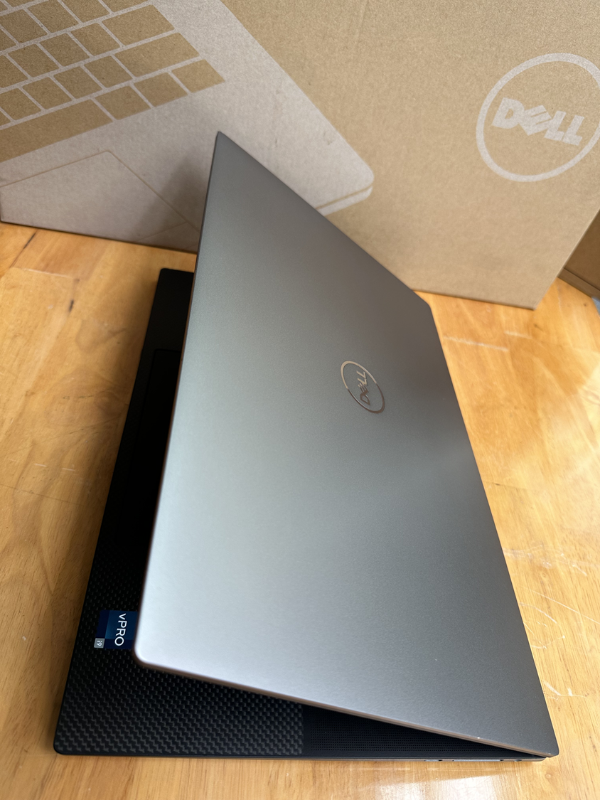 Dell Precision I H Ram G Tb Rtx A In Fhd