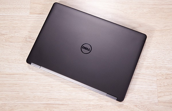 Laptop dell Core i7  nhỏ gọn, cấu hình mạnh