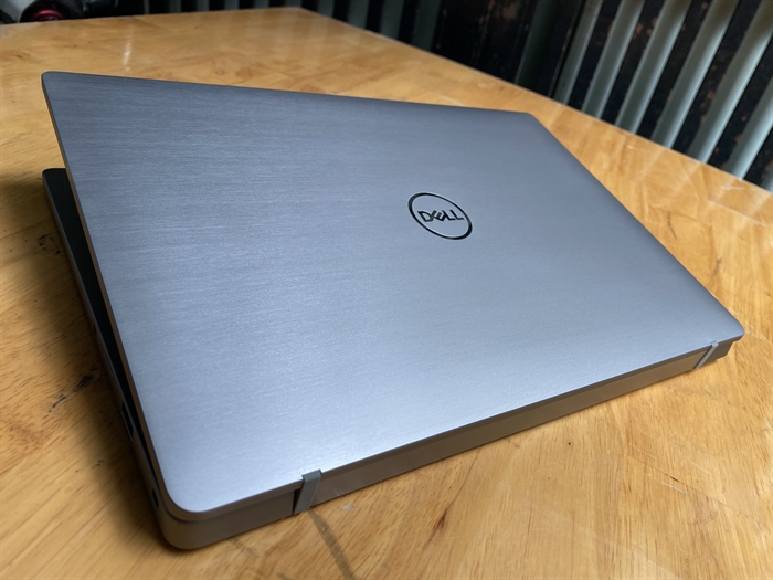 Laptop Dell Latitude 7400, i7 8665u, 16G, 512G, sliver, 99%, giá rẻ -  Laptop Cũ Giá Rẻ Triều Phát