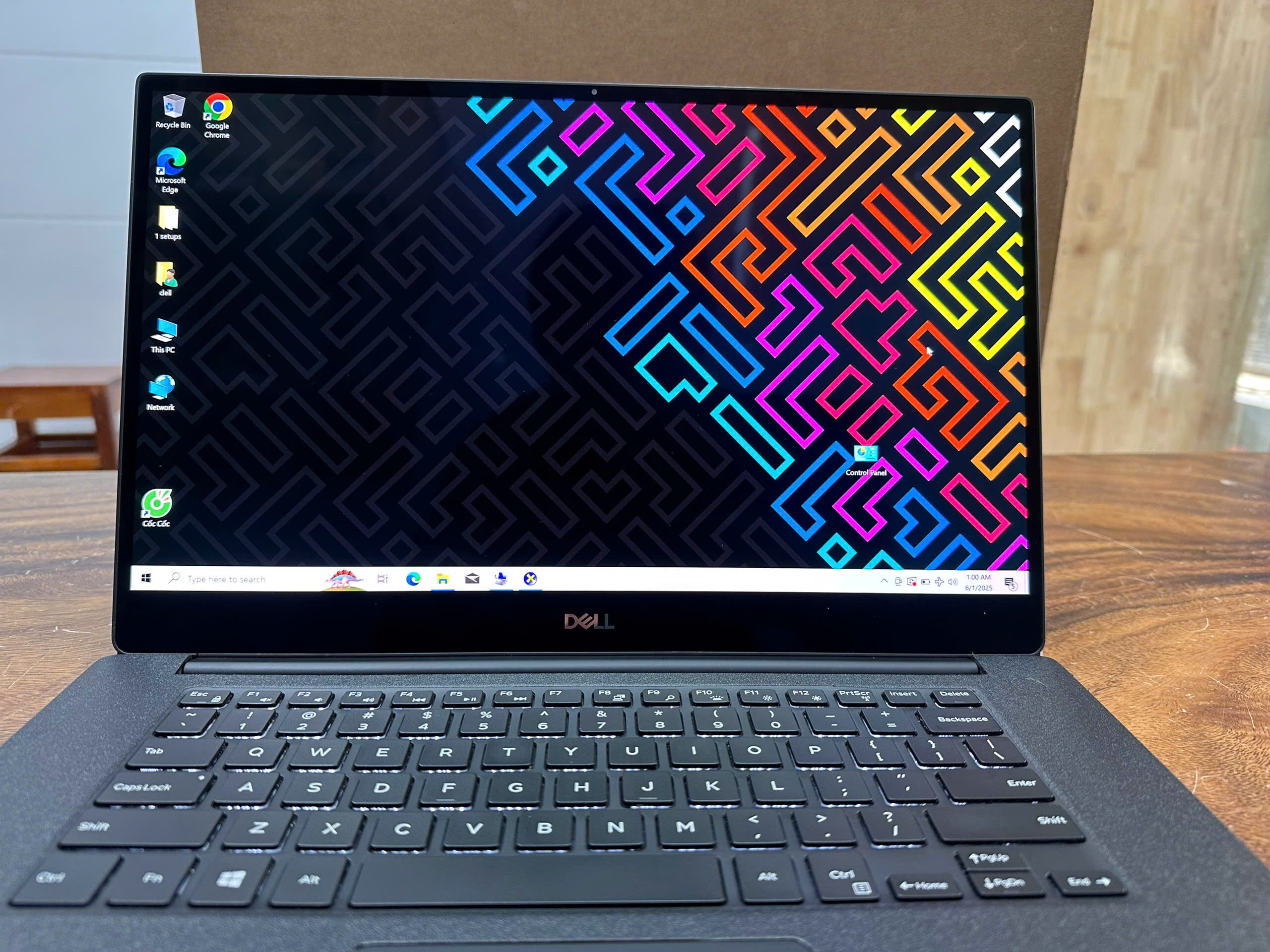 Dell Xps 7590 Core I7 Oled (5)