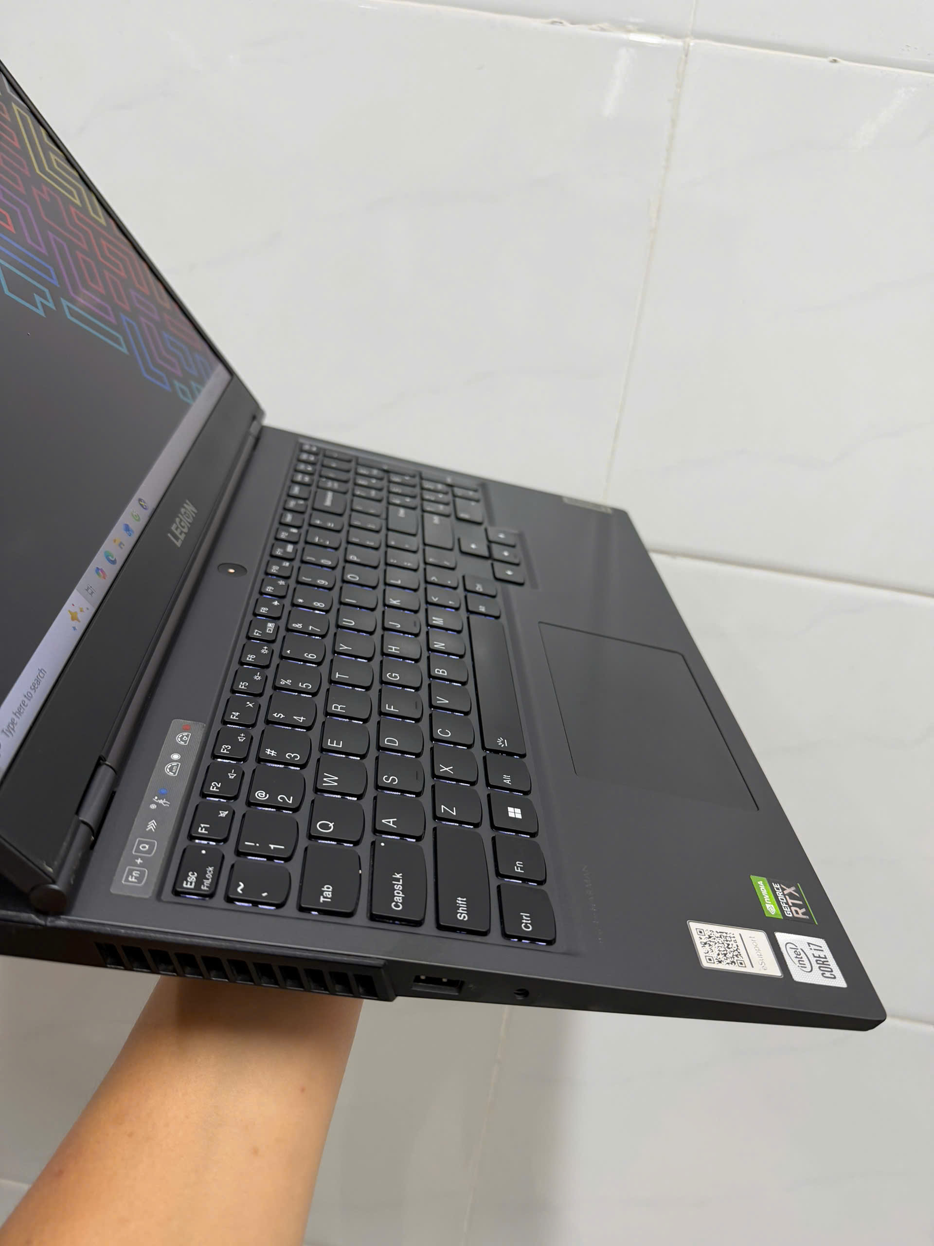 Legion 5 15imh05h (1)