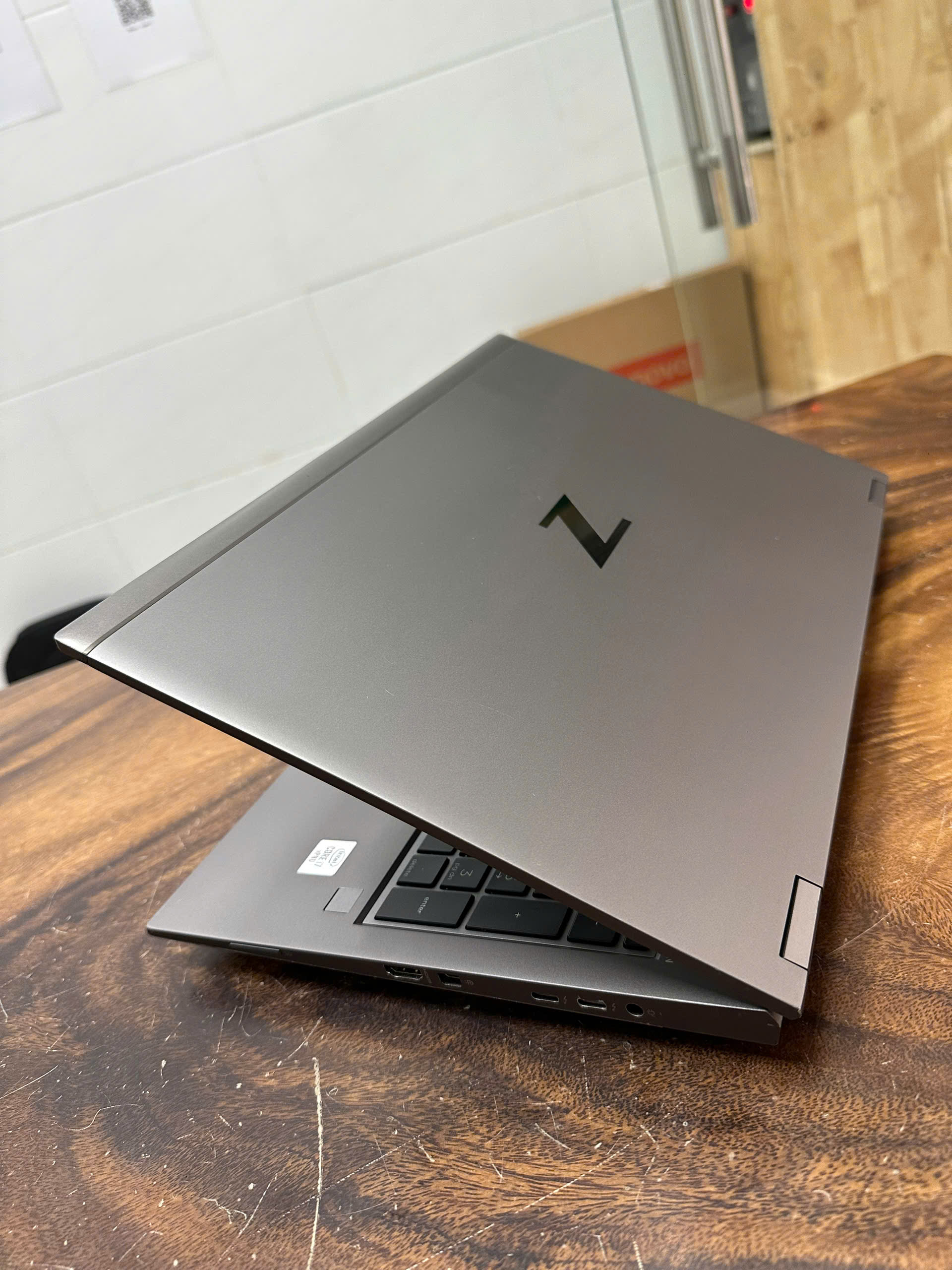 Hp Zbook Fury 15 G7 (2)