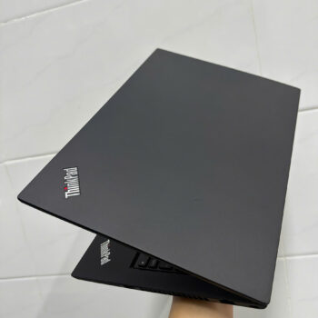 Thinkpad P14s Gen 2, core i7 1165G7, 16G, 512G, Nvida T500, 14in FHD.