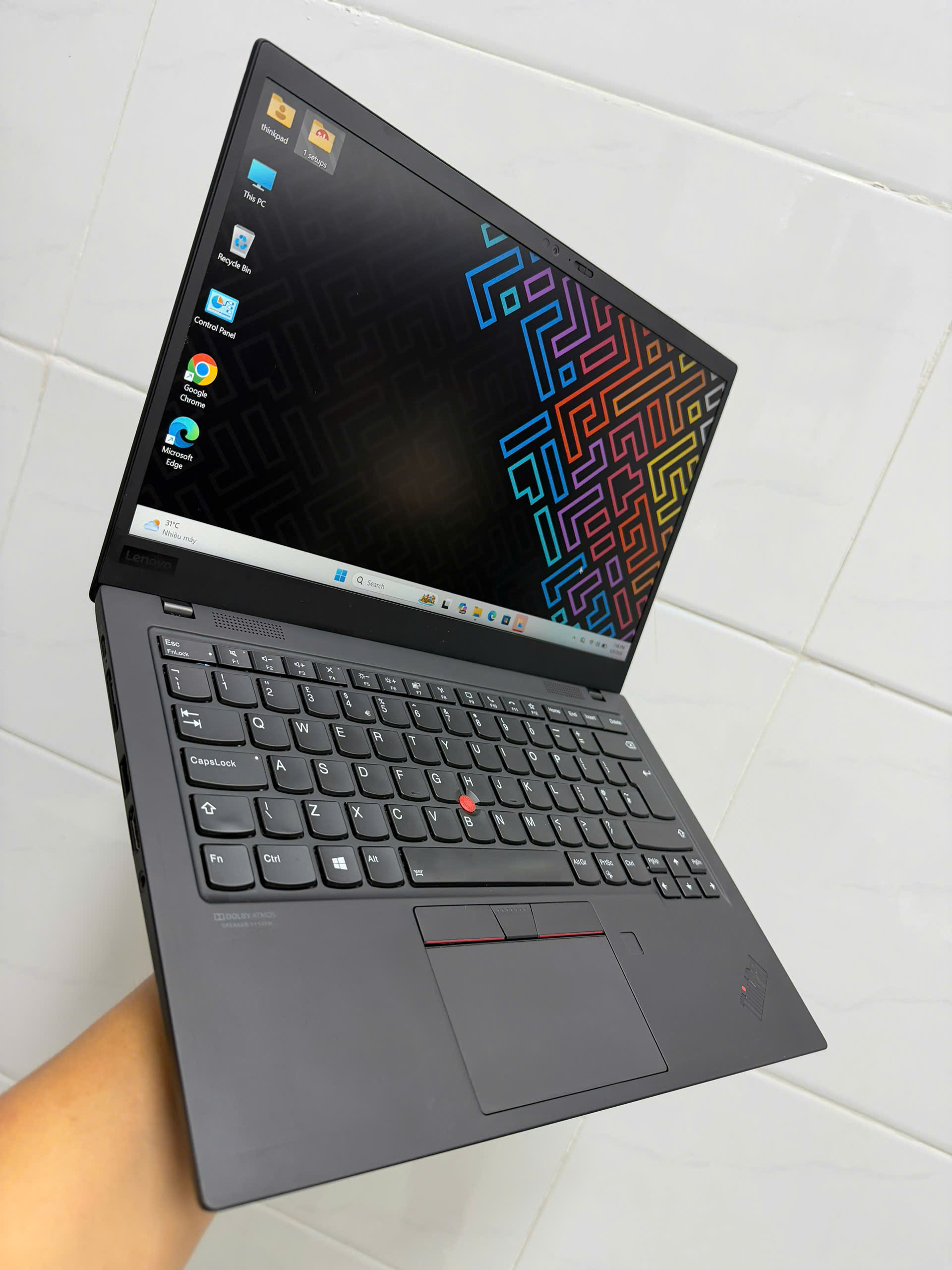 Thinkpad X1 Carbon Gen 8 (2)