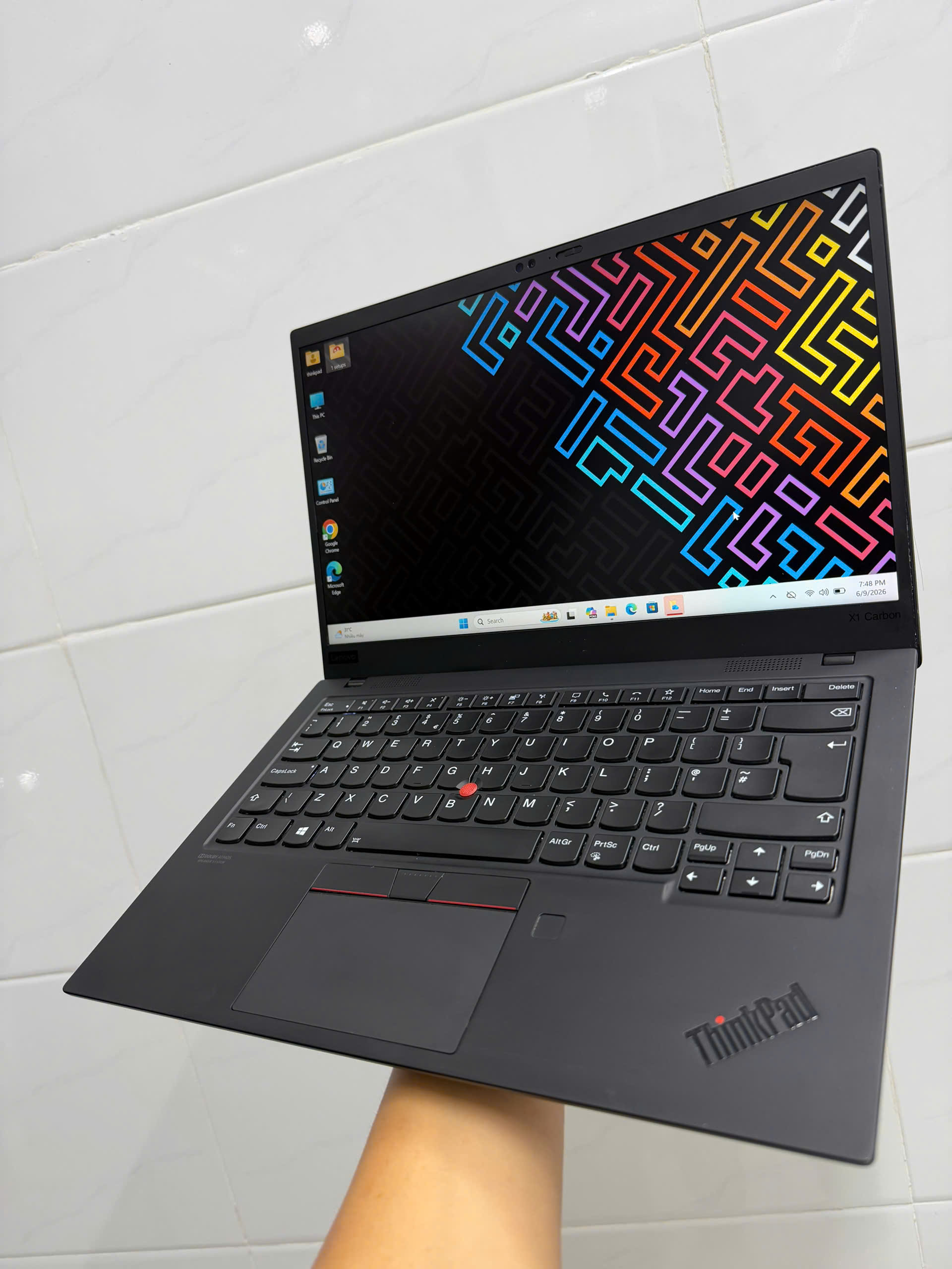 Thinkpad X1 Carbon Gen 8 (3)