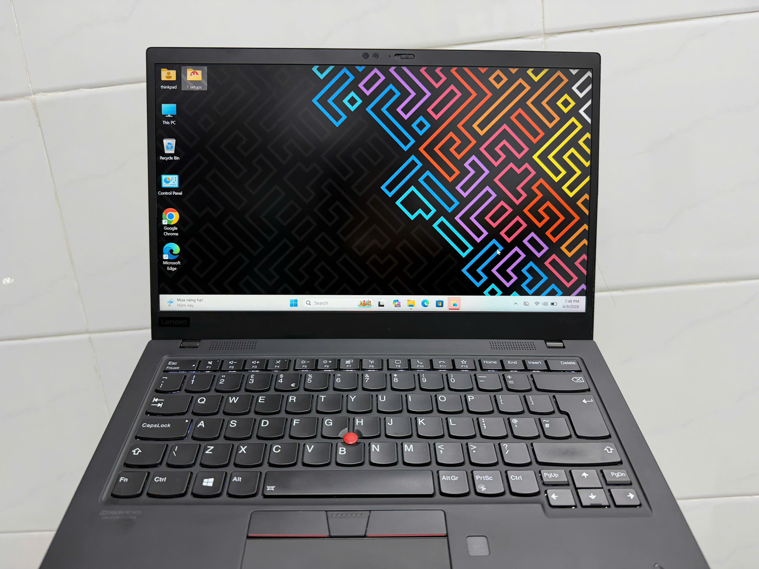 Thinkpad X1 Carbon Gen 8 (4)