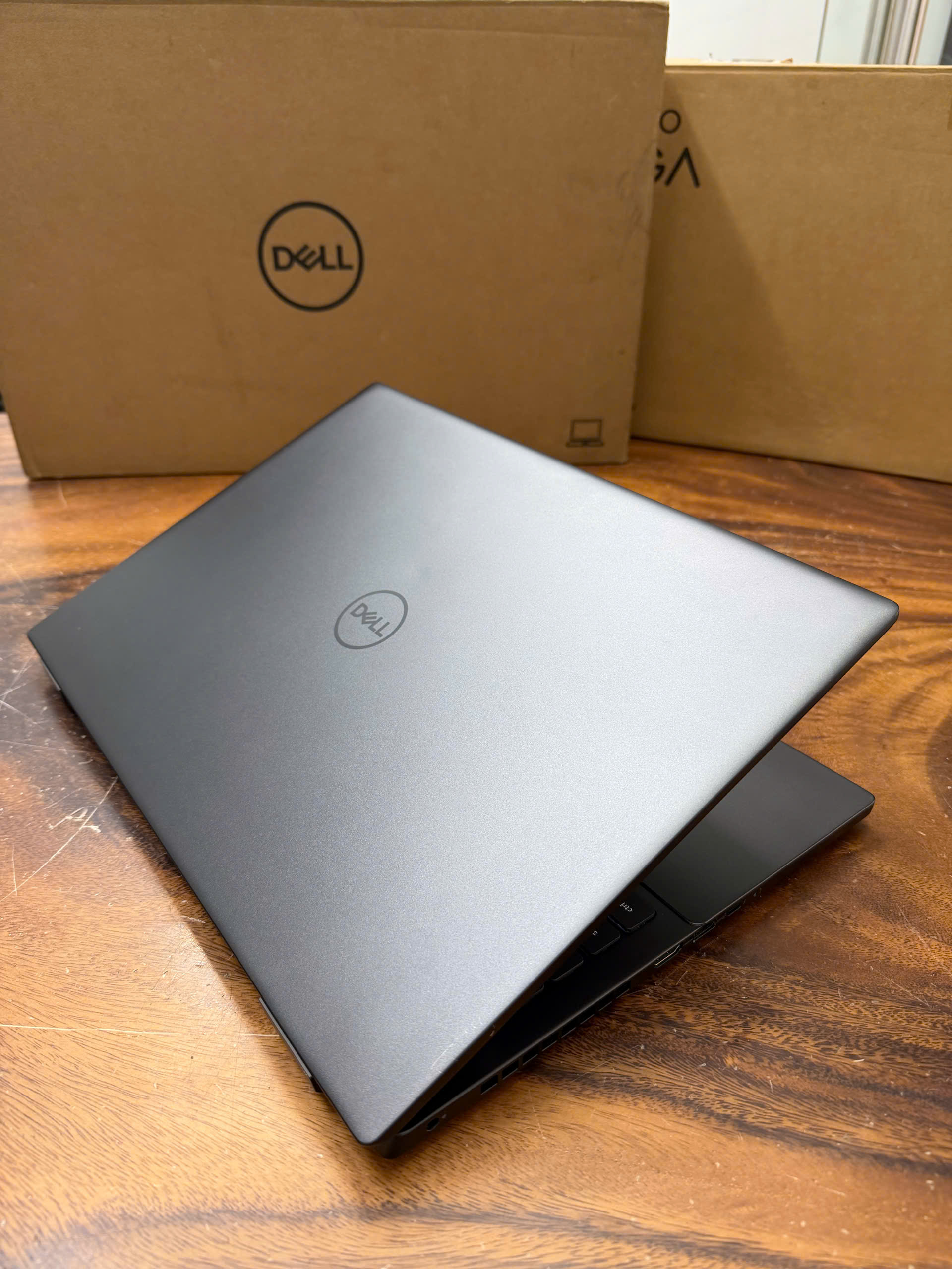 Dell Inspiron 16 Plus 7620 (2)