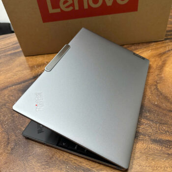 Thinkpad Z13, Ryzen 7 PRO 6850U, 16G, 512G, 13,3in OLED 2.8K