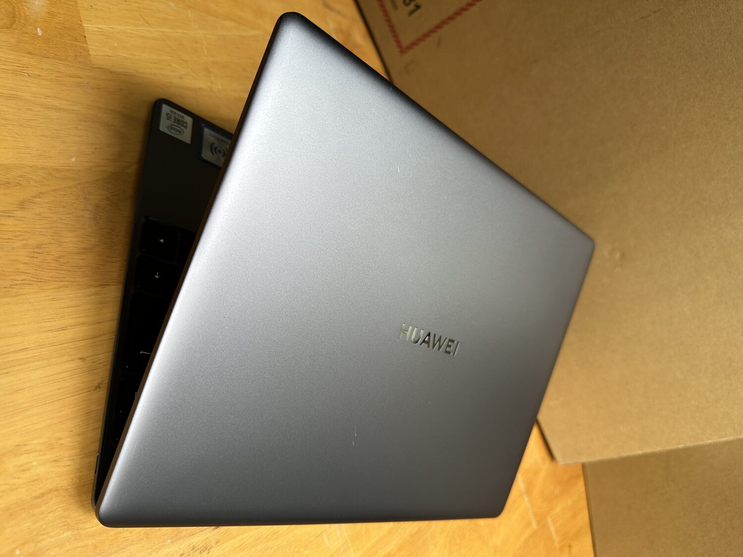 Huawei MateBook WRTB-WAH9L, core i5 10210, 8G, 512G, 13in 2K