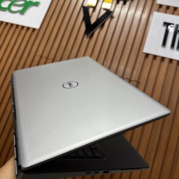 Dell Precision 7750, core i9 10885H, 32G, 512G, RTX 3000, 17.3in 4K