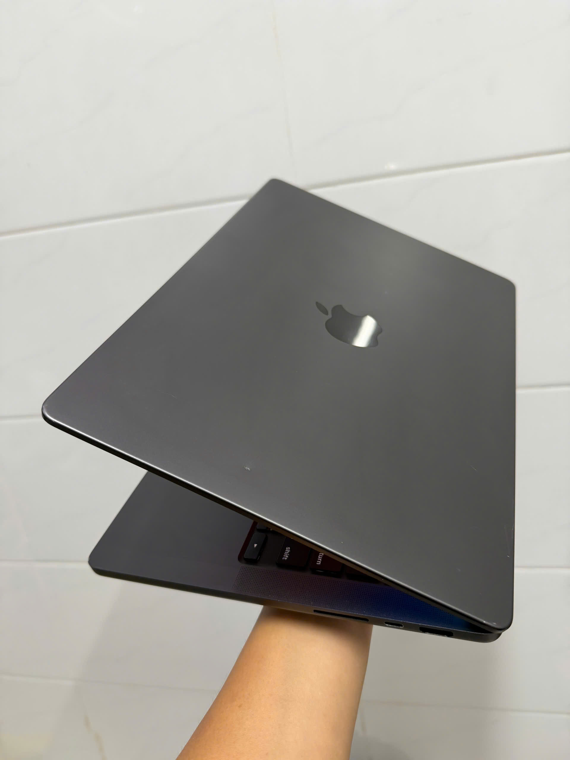 Macbook Pro 14 M3 Pro 90 (3)