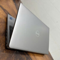 Thiết Kế Dell Precision 3581 cứng cáp bền bỉ