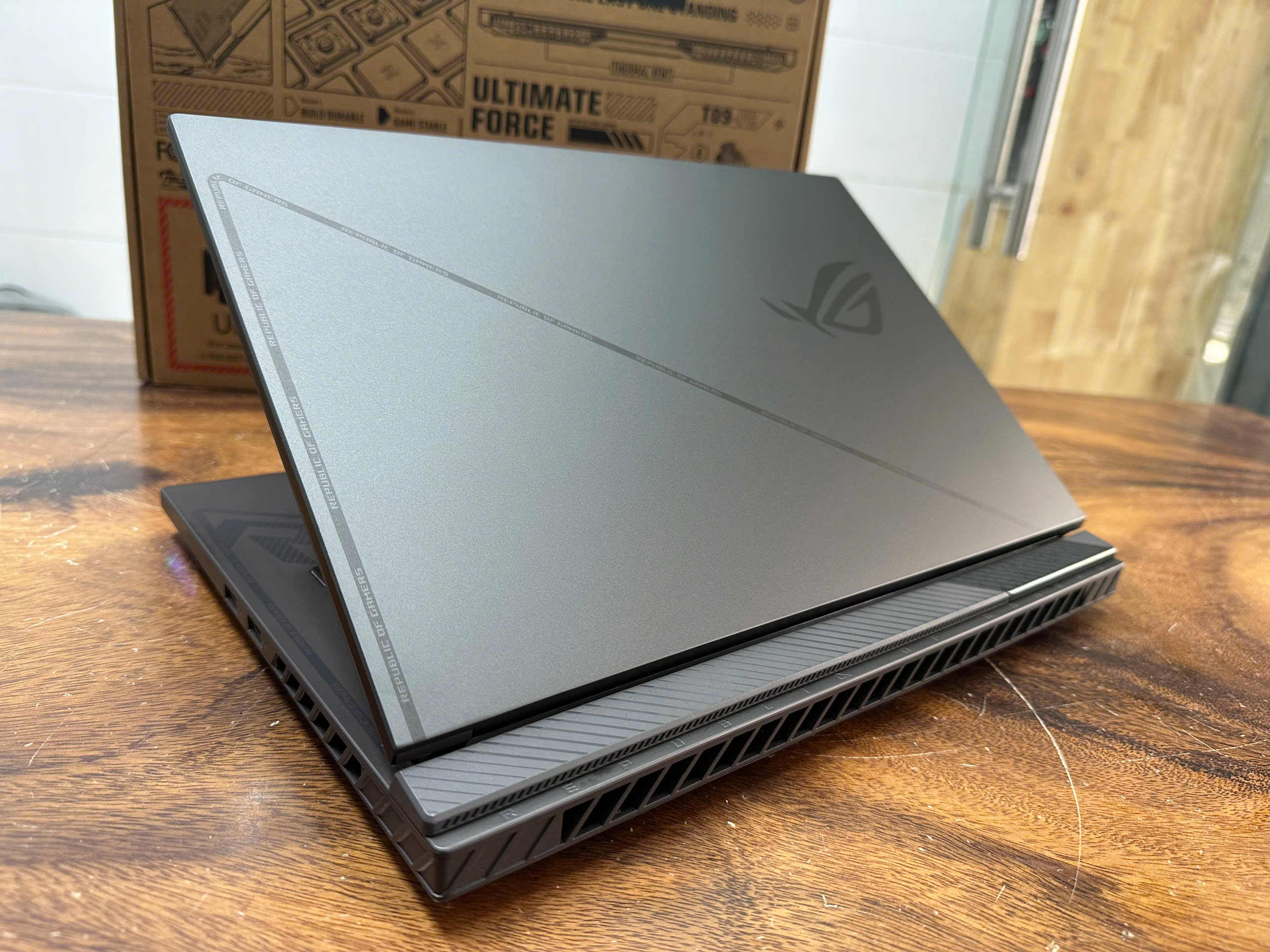 Asus Rog Strix 16 G614 (3)