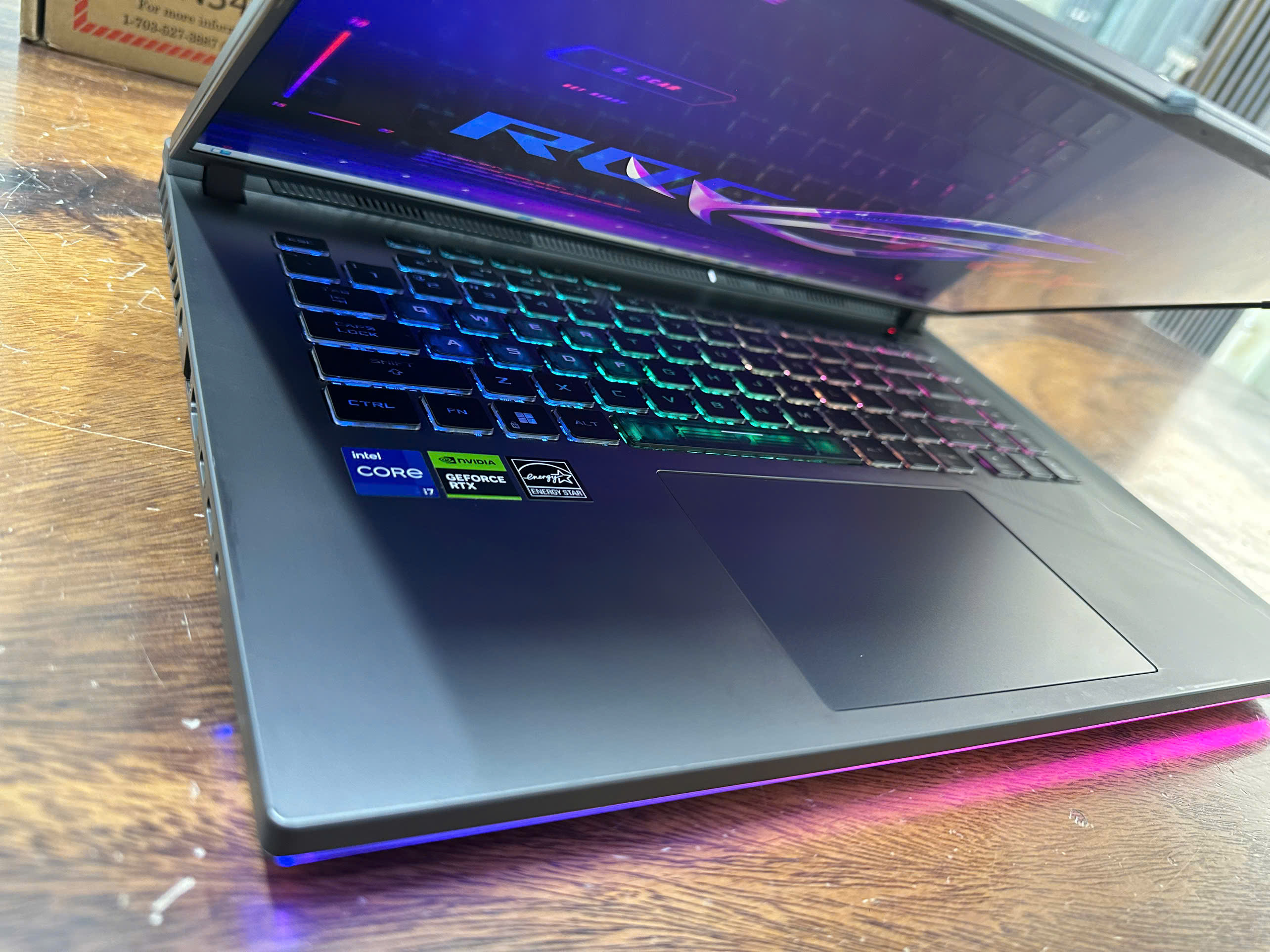 Asus Rog Strix 16 G614 (4)