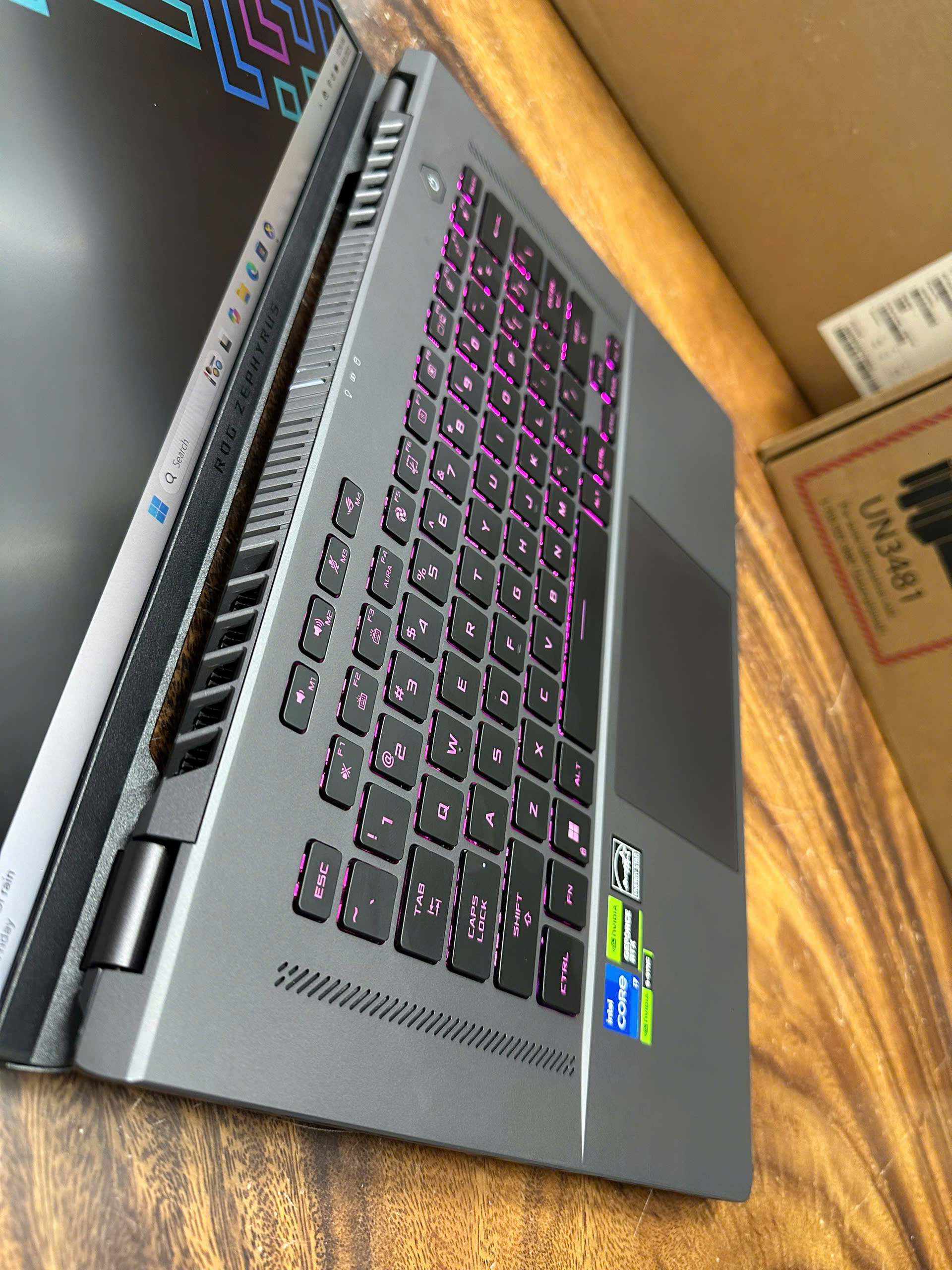 Asus Rog Zephyrus G16 Gu603vi (6)