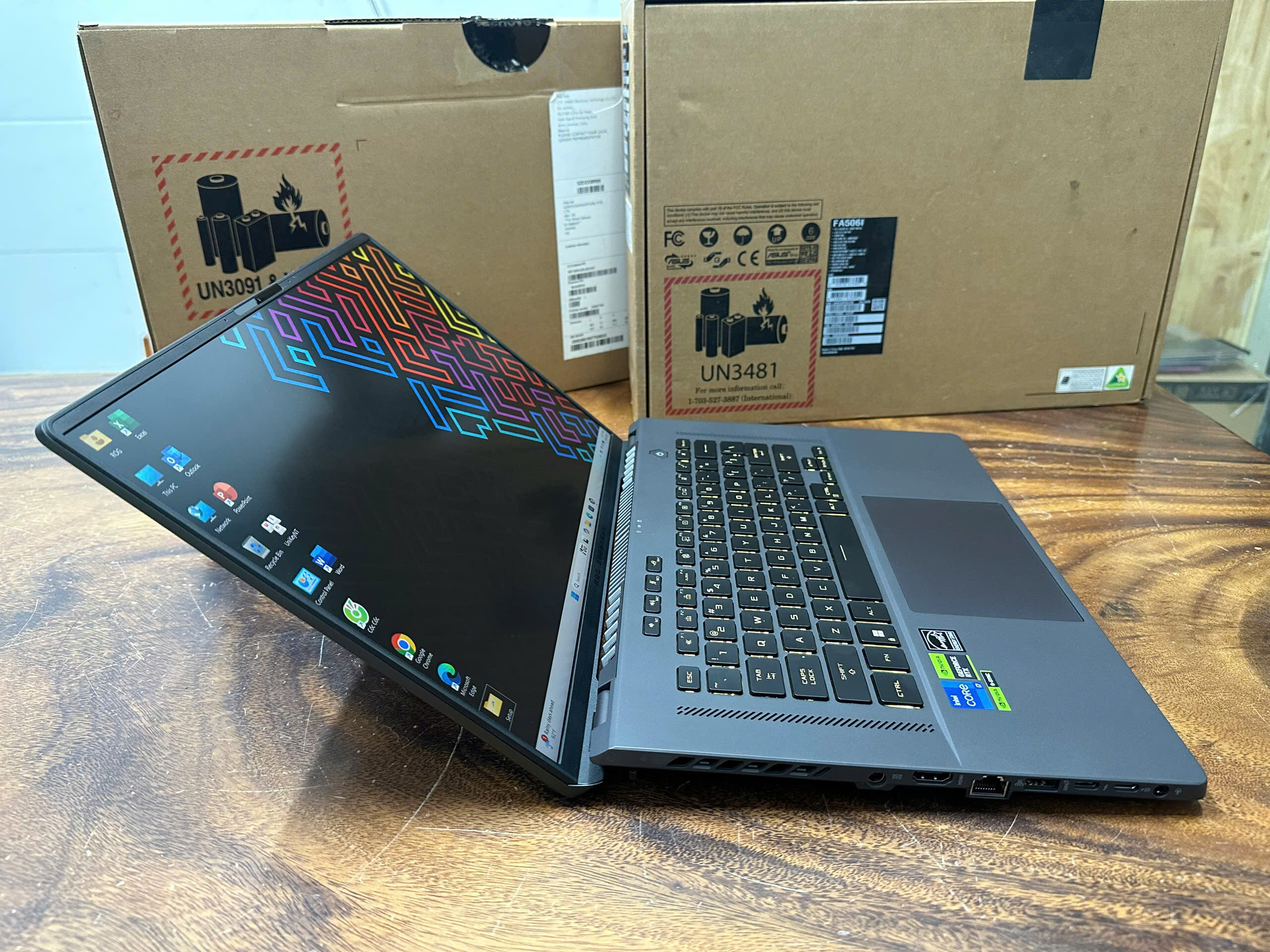 Asus Rog Zephyrus G16 Gu603vi (9)