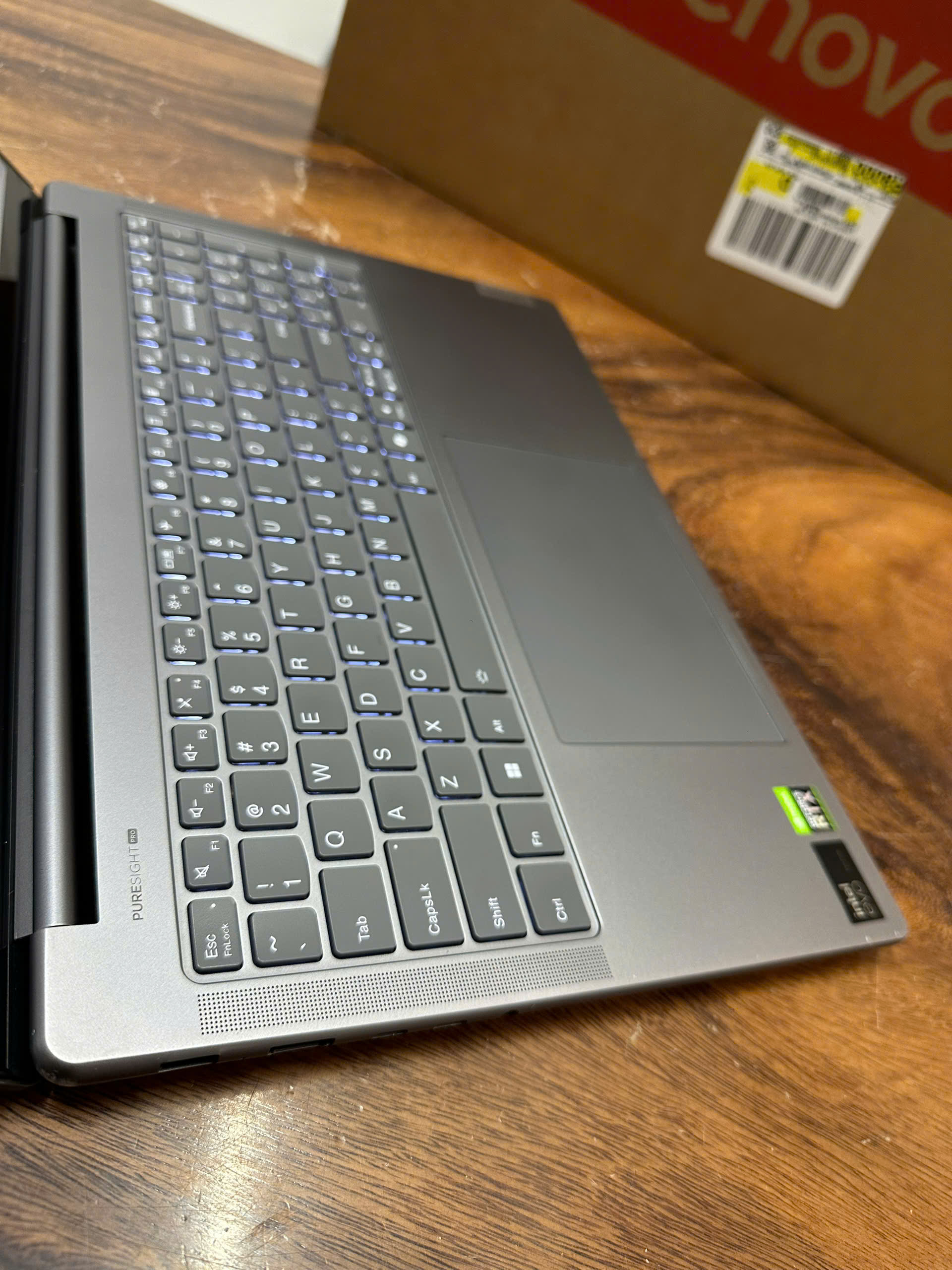 Lenovo Yoga Pro 9 16imh9 (yoga Pro 9i) (3)