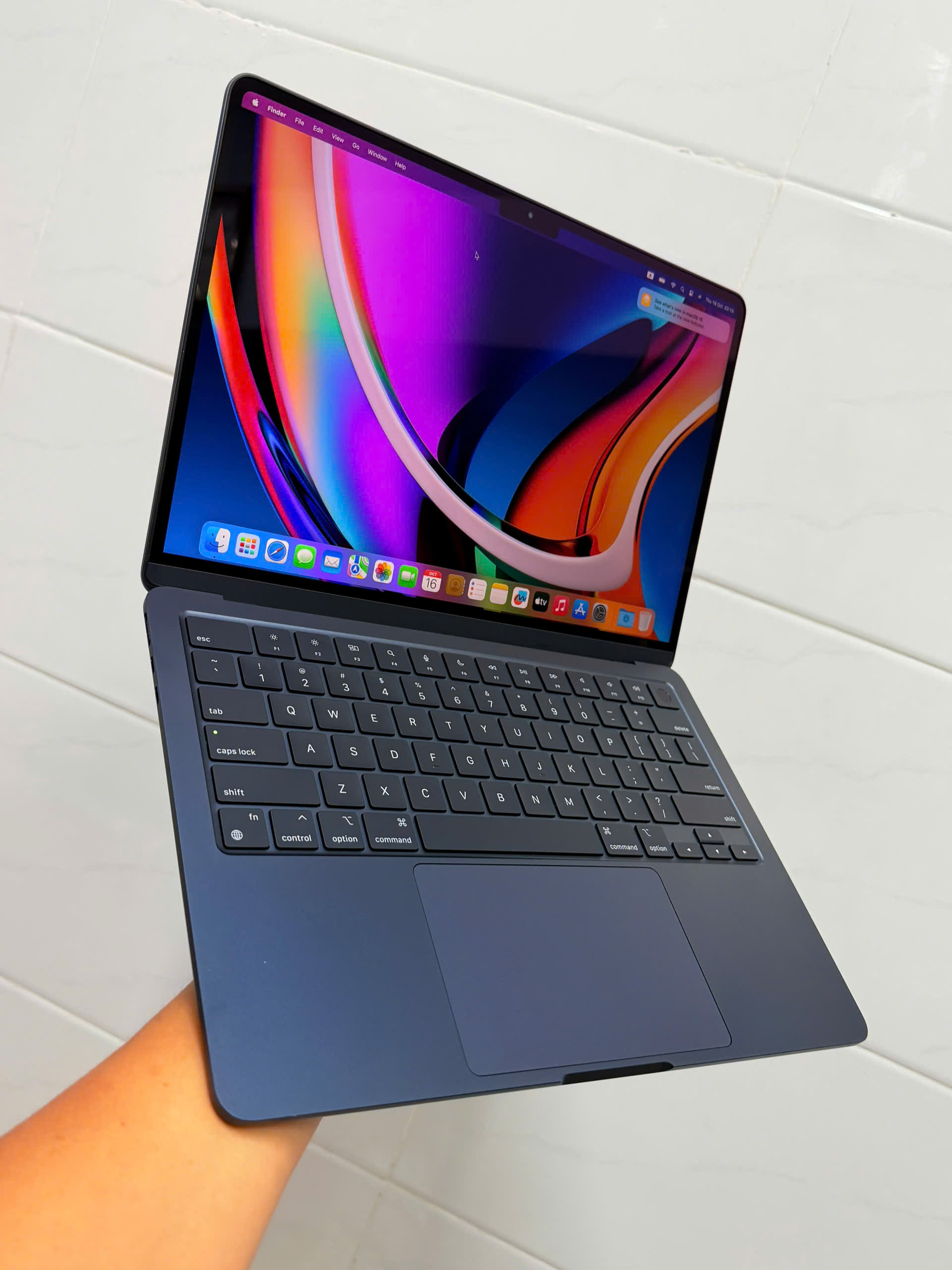 Macbook Air M3 13 (4)