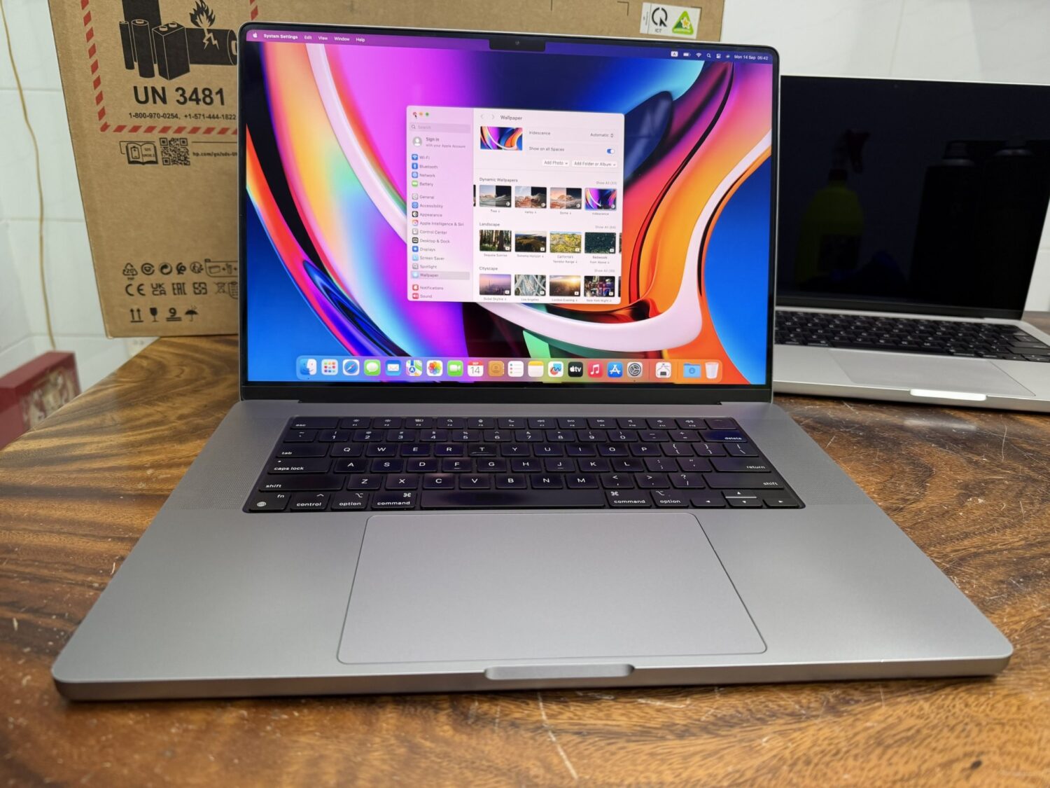 Macbook Pro 16 M1 90 (1)