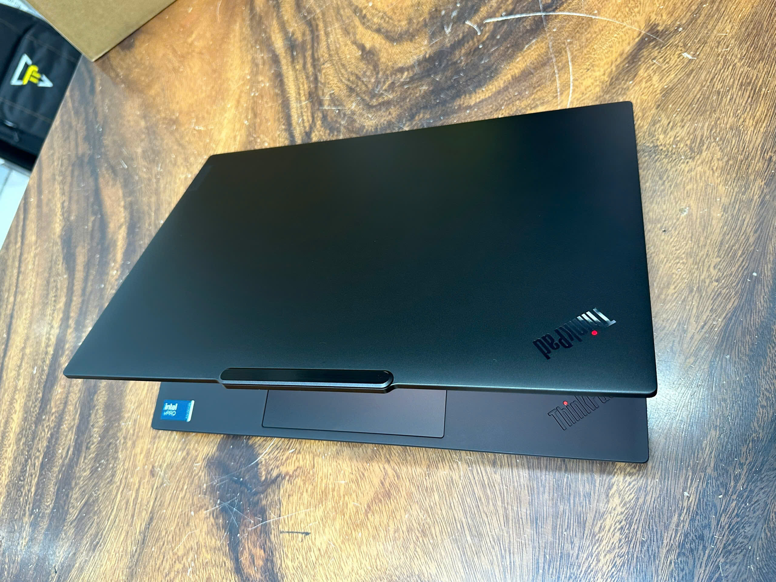 ThinkPad P1 Gen 7 là Model mới nhất 2025 của dòng ThinkPad P Series