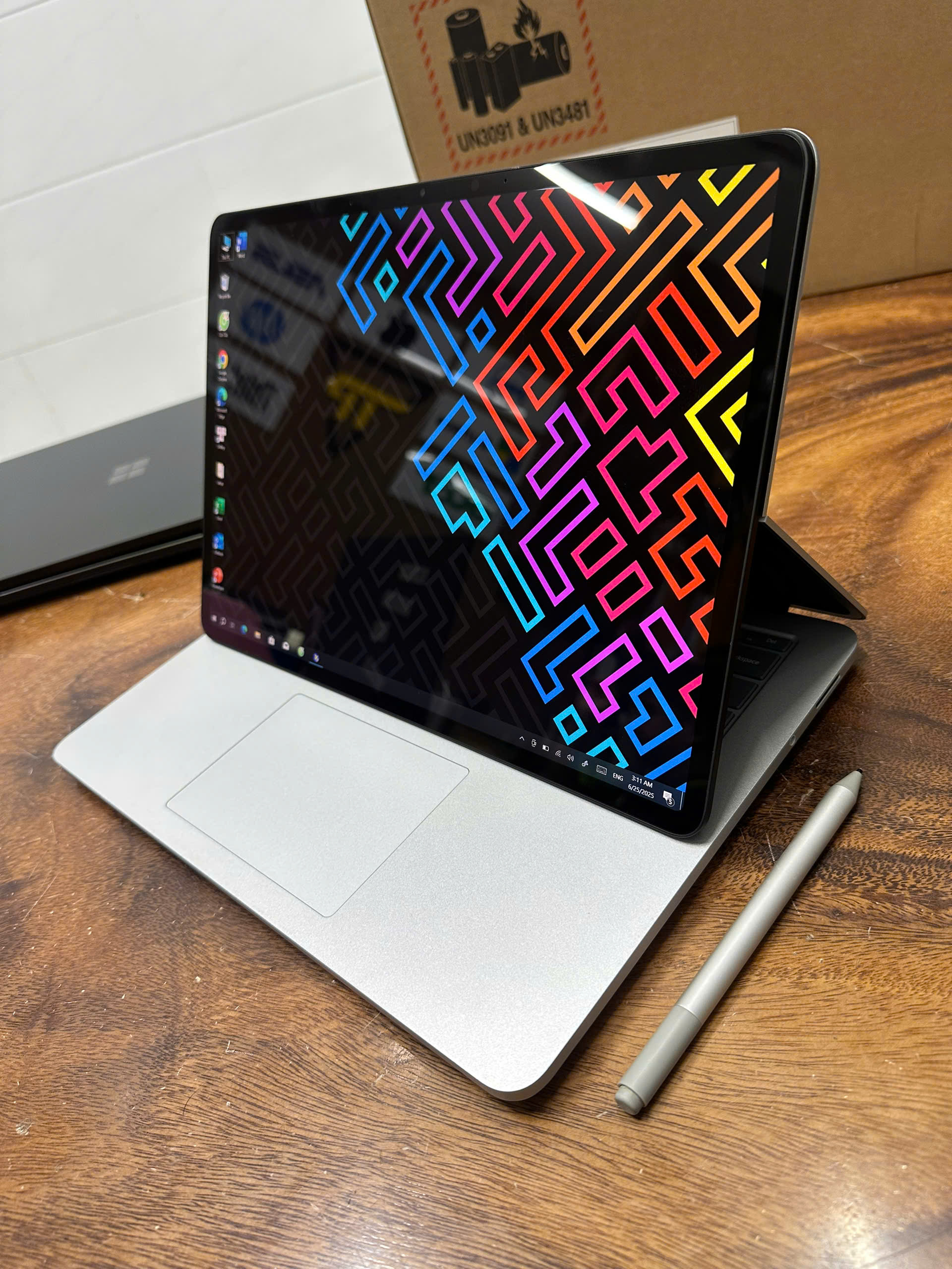 Surface Studio (2)