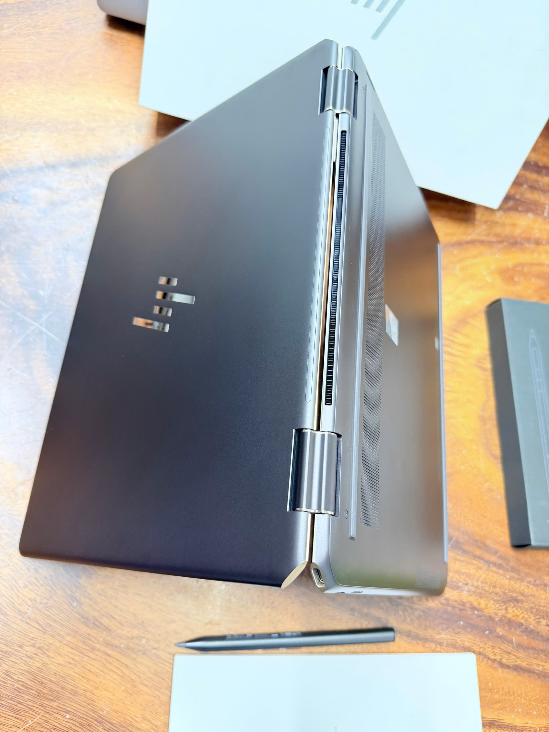 Hp Spectre X360 14 Ef0001x (8)
