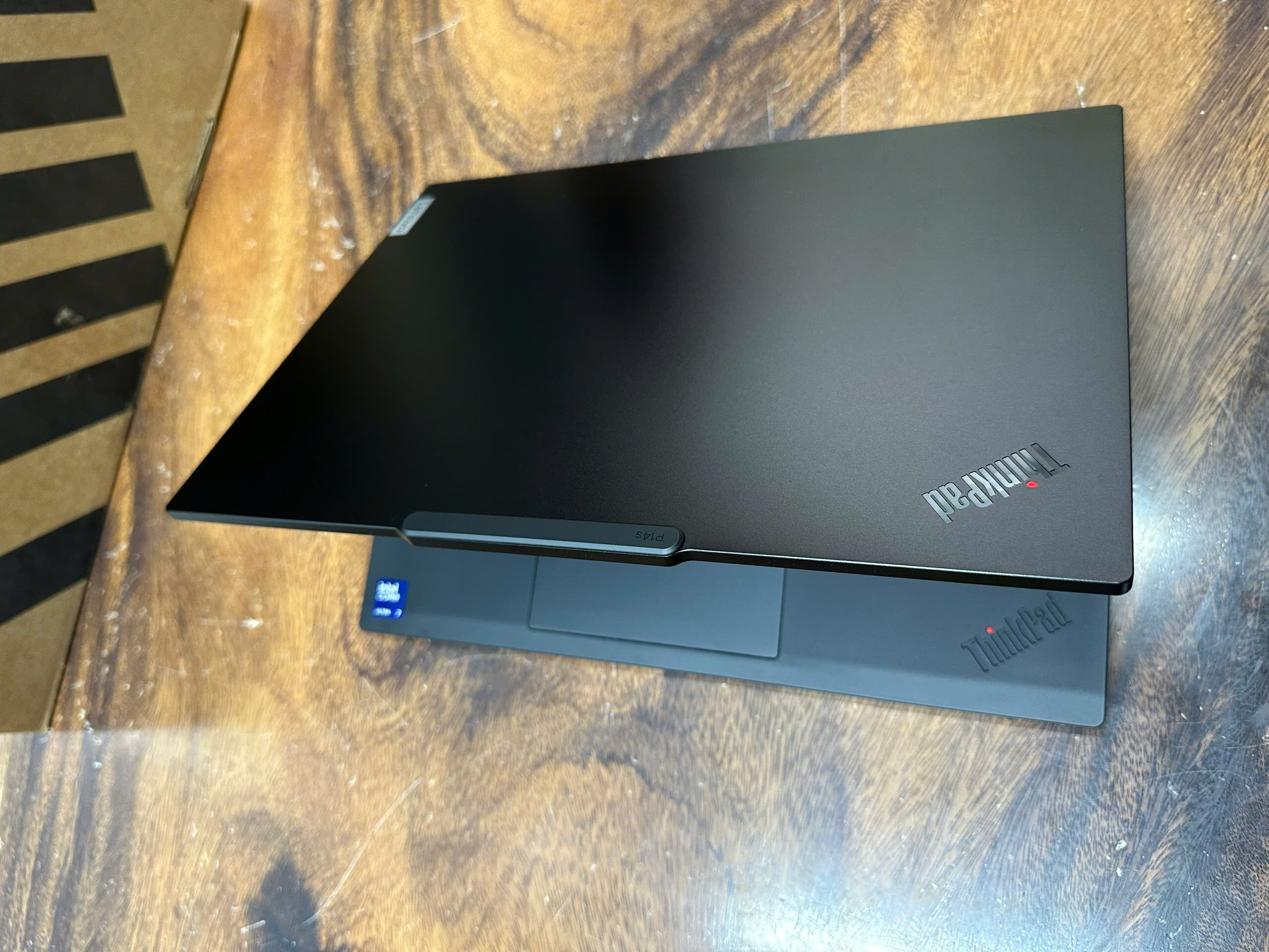 ThinkPad P14s Gen 5 là một trong sản phẩm mới nhất hiện nay của ThinkPad