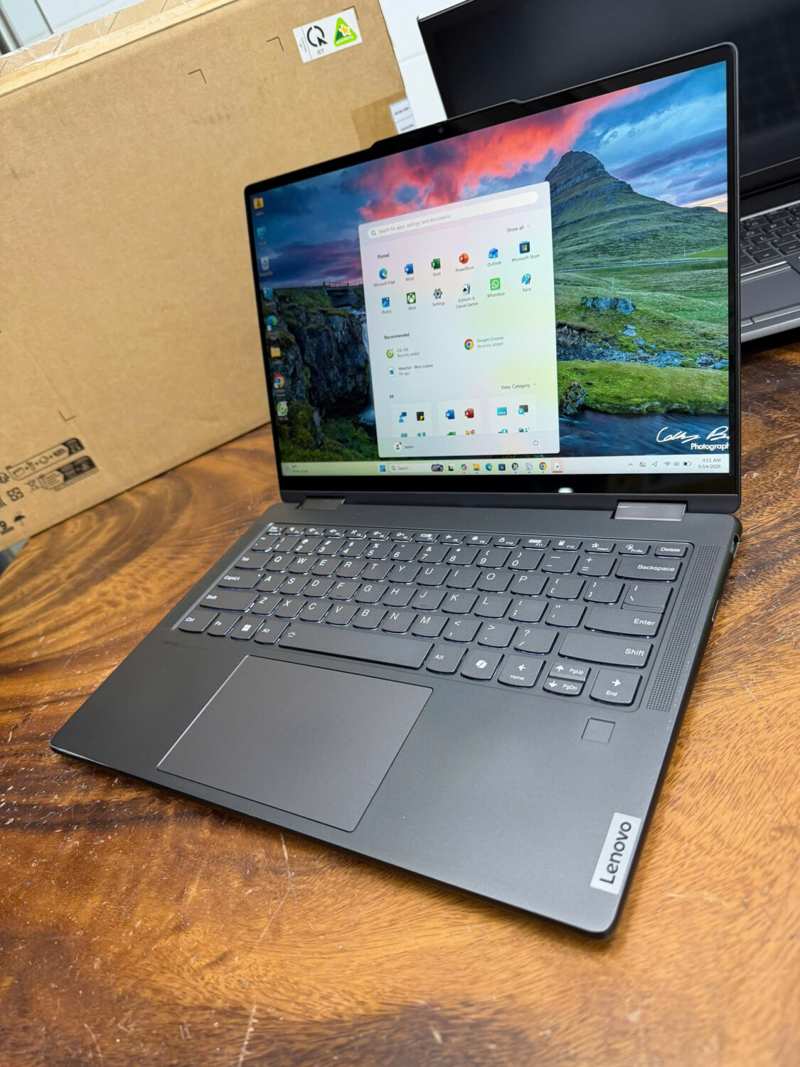 Yoga 7i 2 In 1 14iml9 (5)