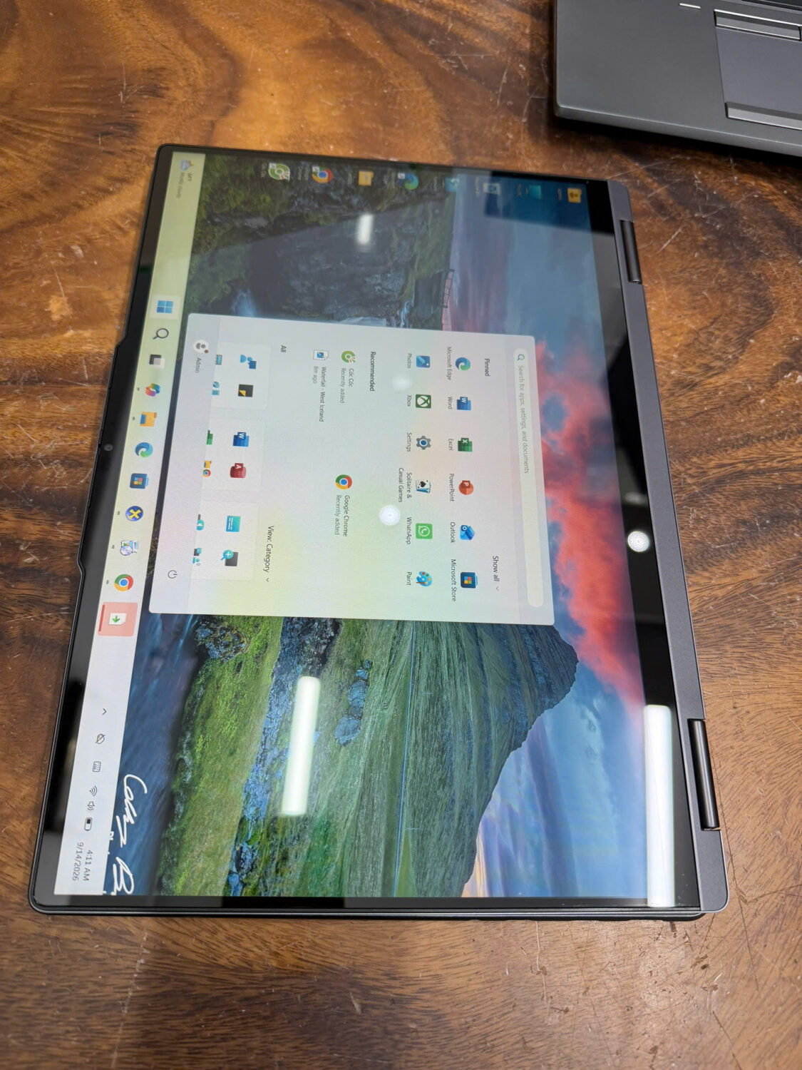 Yoga 7i 2 In 1 14iml9 (7)