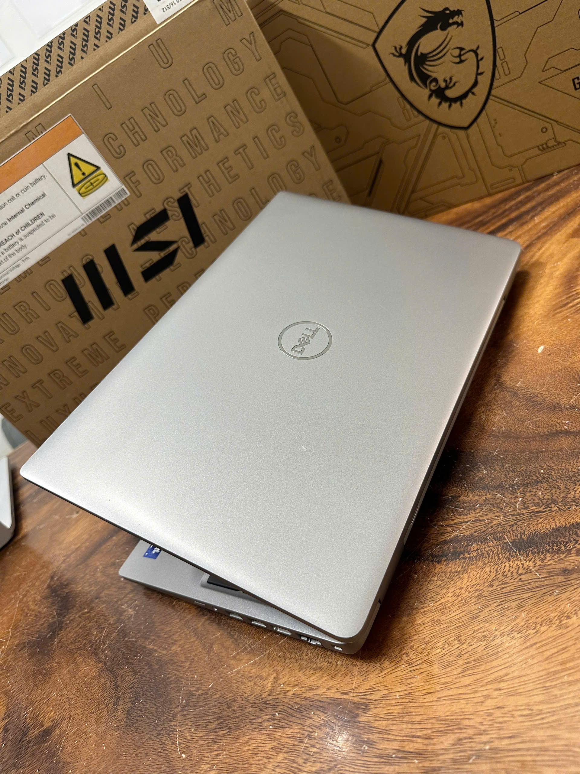 Dell Precision 3591 Ultra 7 (1)