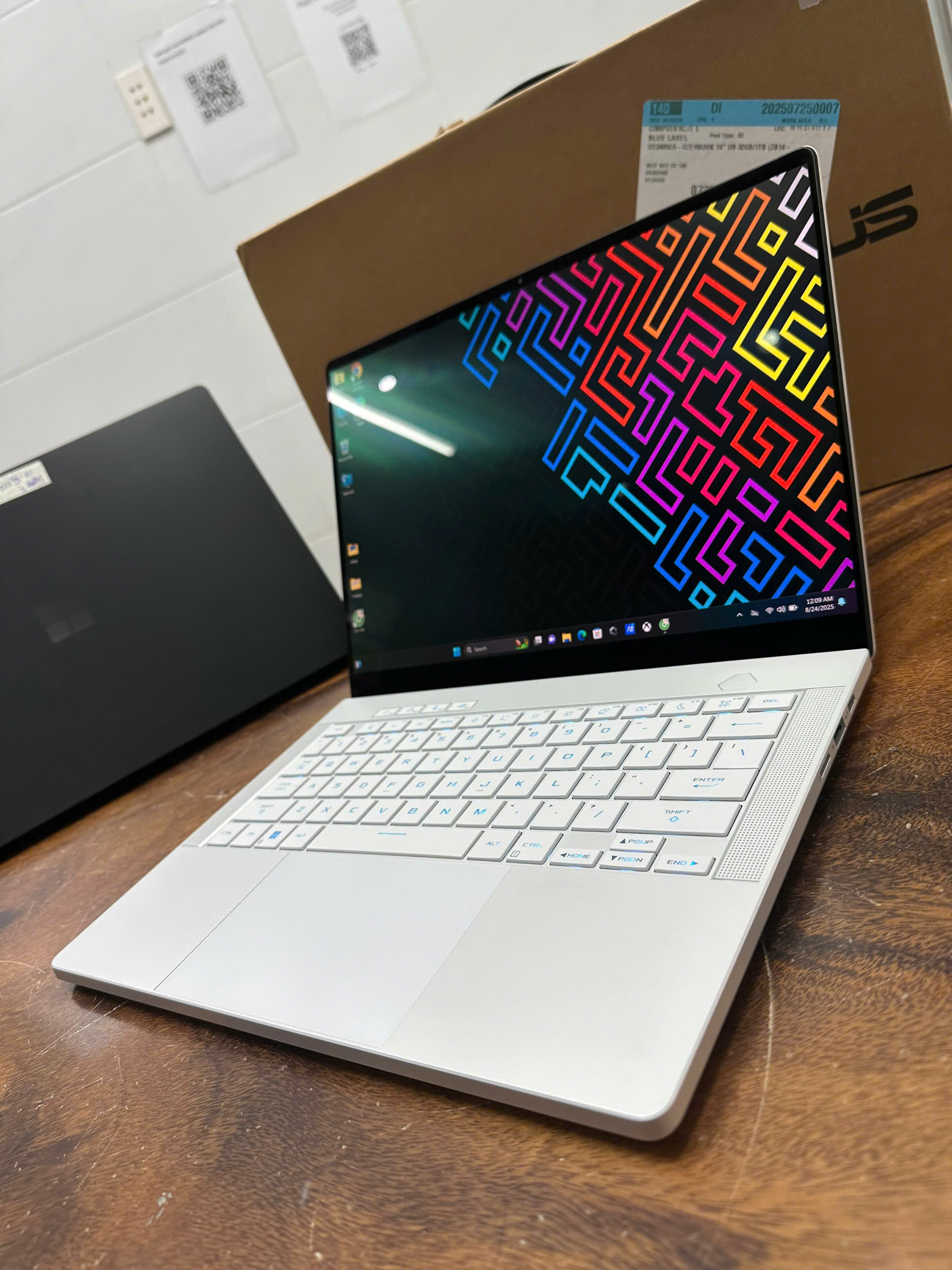 Asus Zephyrus G14 Ga403u (4)
