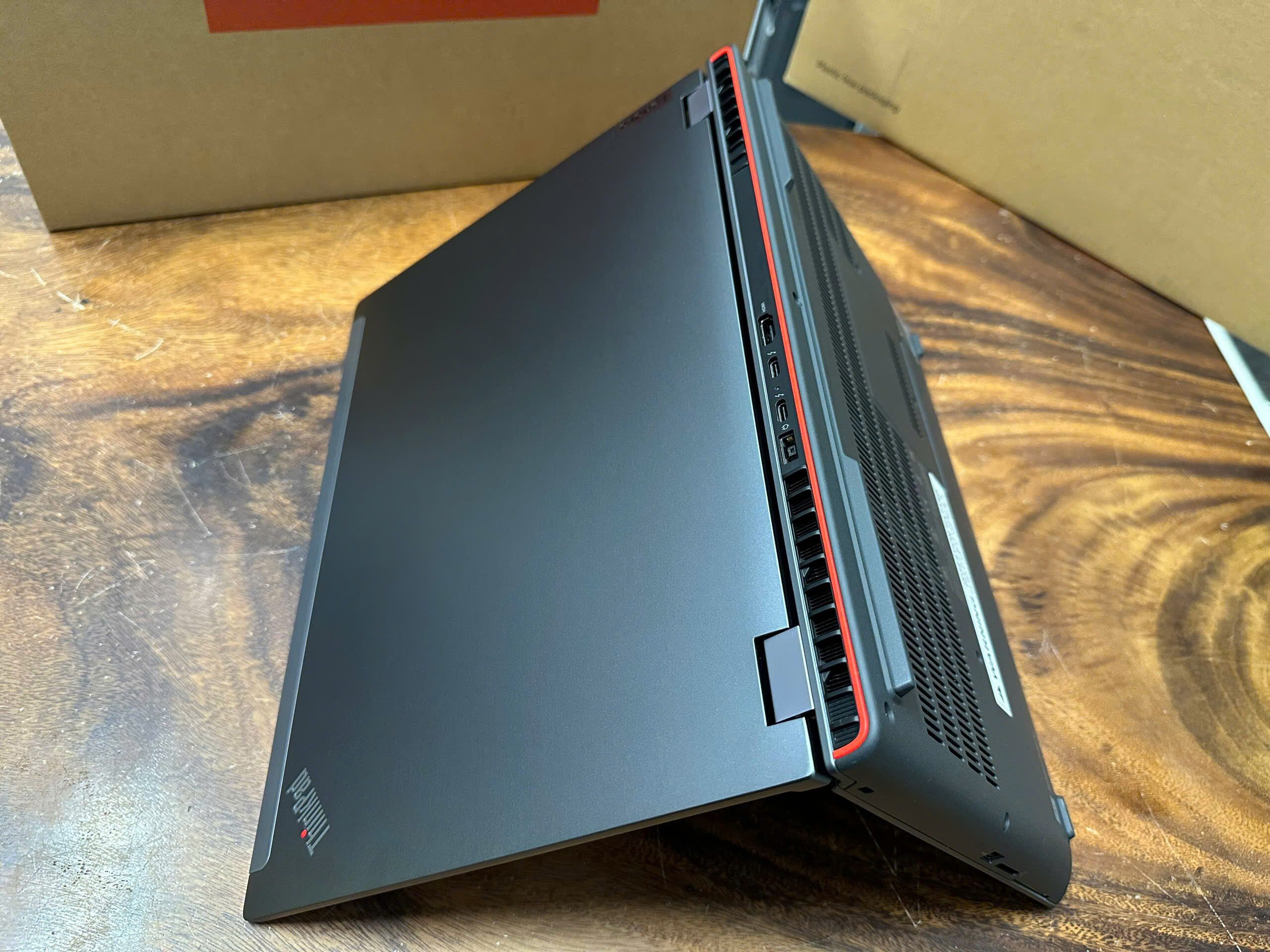 Thinkpad P16 Gen 2 (2)