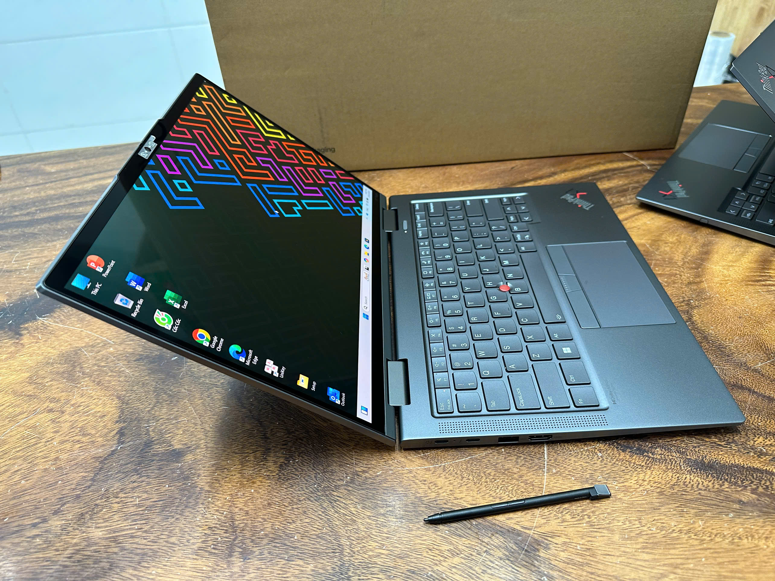 Thinkpad X1 Yoga Gen 7 Oled (5)