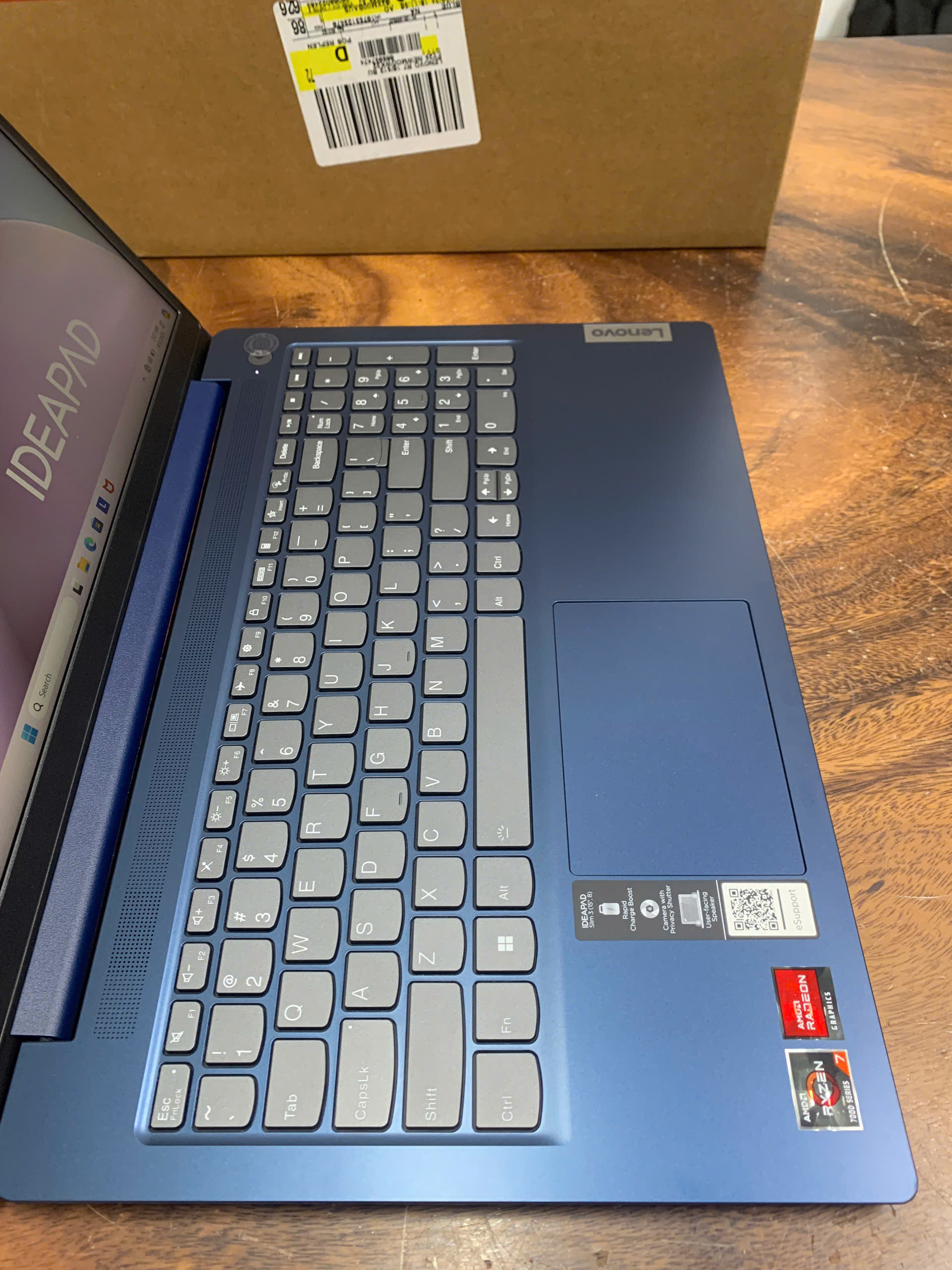 Lenovo Ideapad Slim 3 15abr8 (4)
