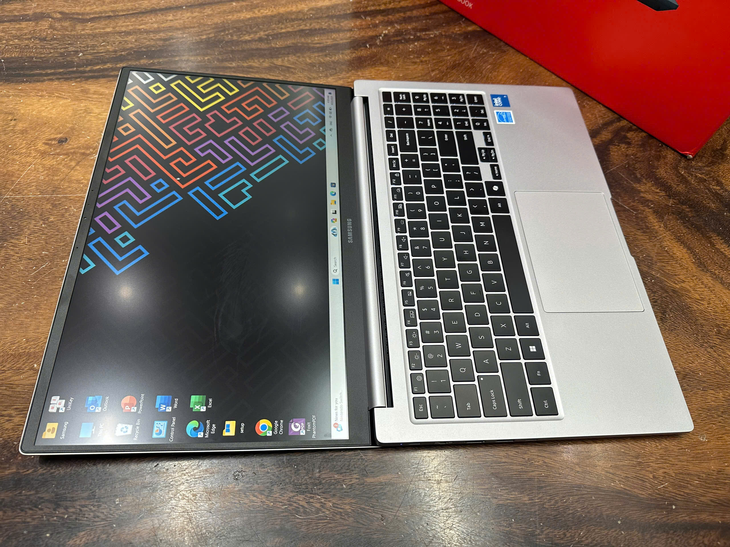 Samsung Galaxy Book 4 Np750xgk (11)