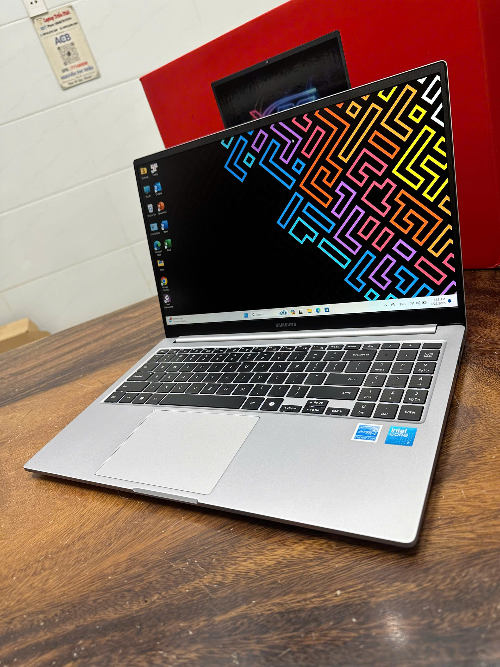 Samsung Galaxy Book 4 Np750xgk (8)