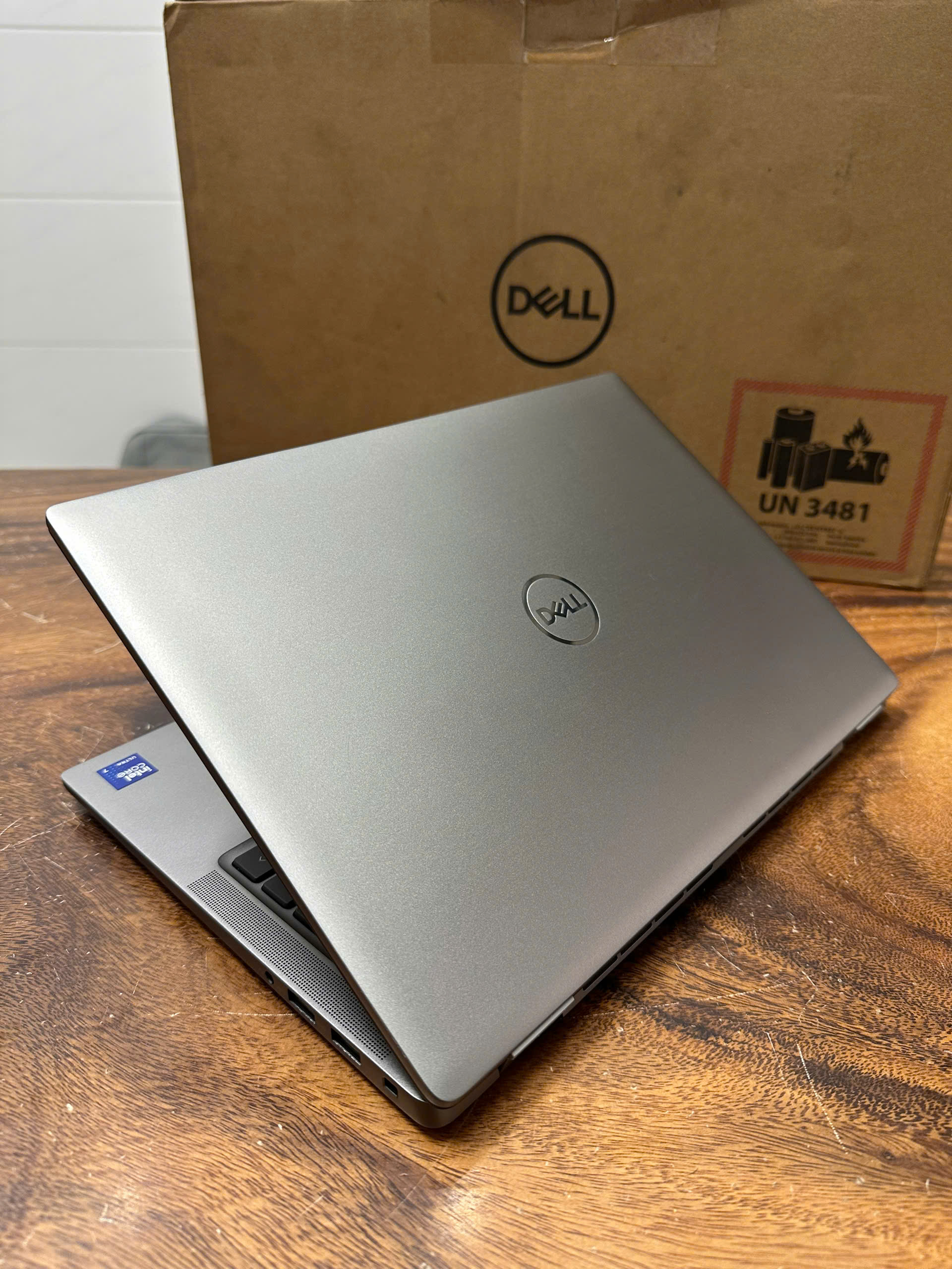 Dell Latitude 7450