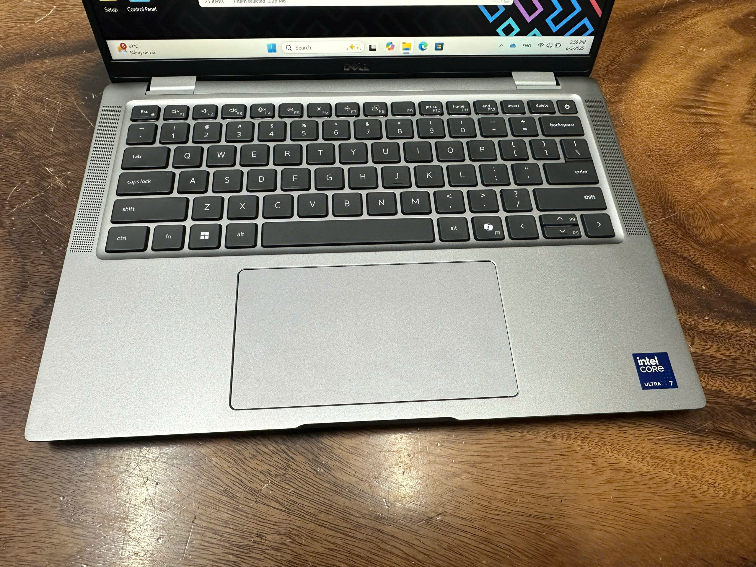 Dell Latitude 7450 (7)