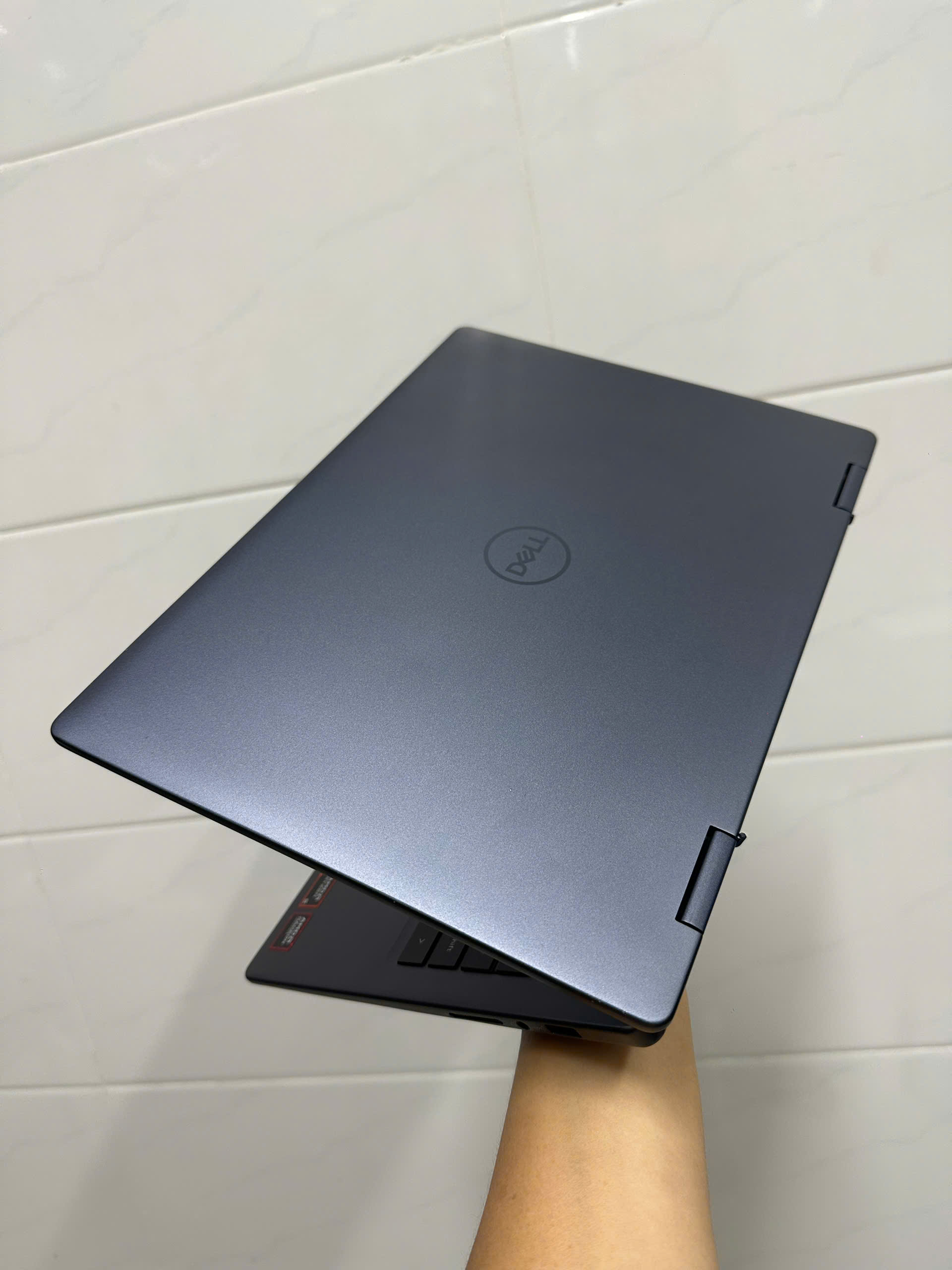 Dell Inspiron 7445 Ryzen 5 (3)