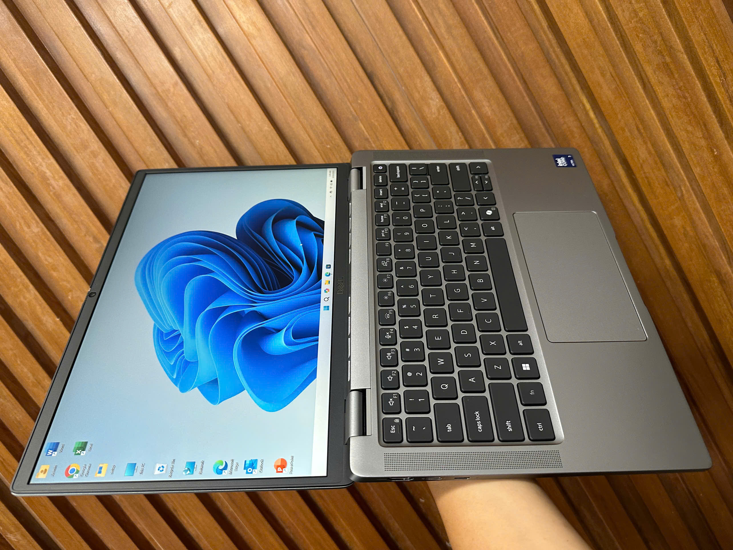 Dell Latitude 7350 Ultra 7 (4)