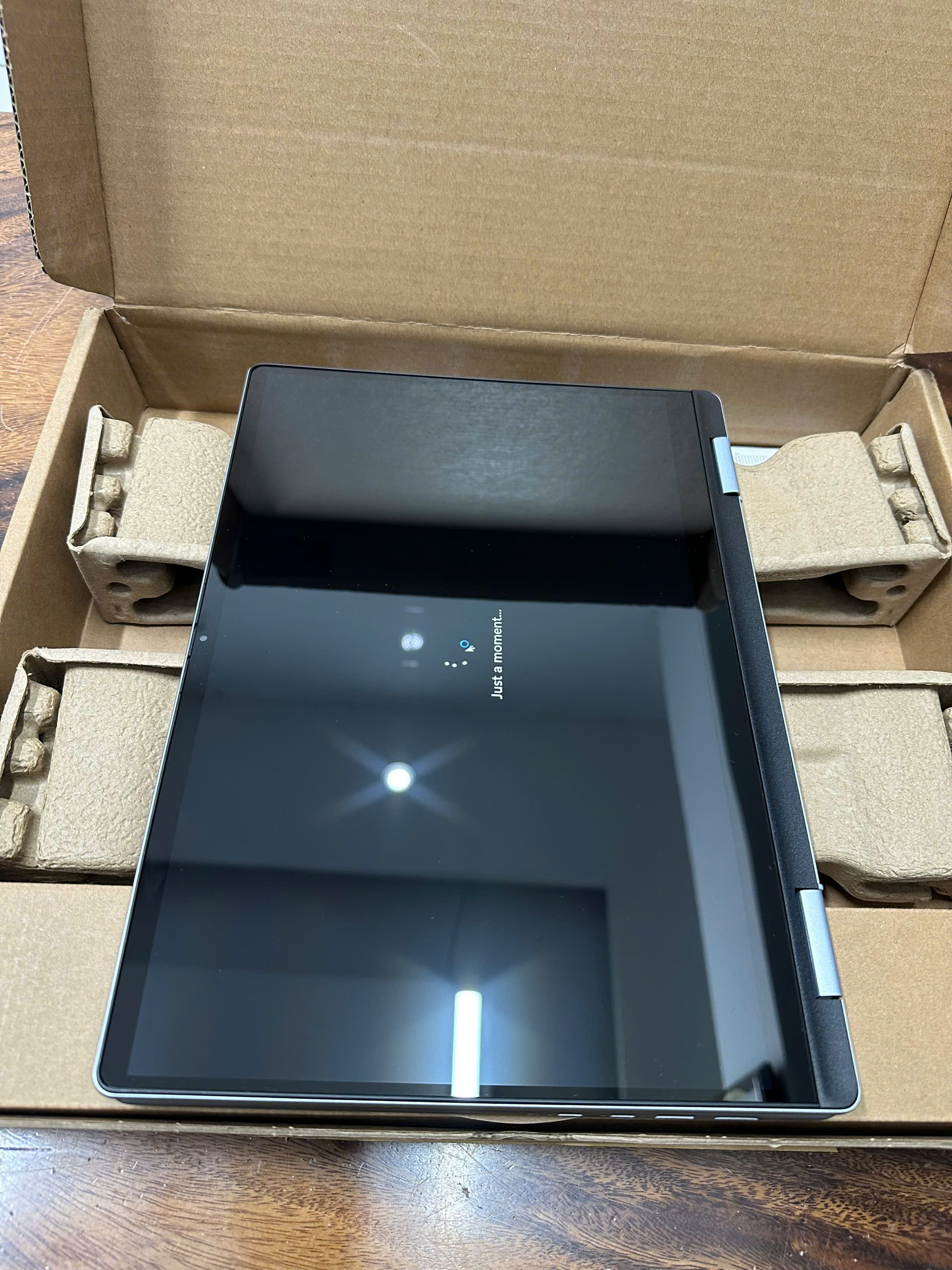 Dell Inspiron 7440 2in1 Core 5 (1)