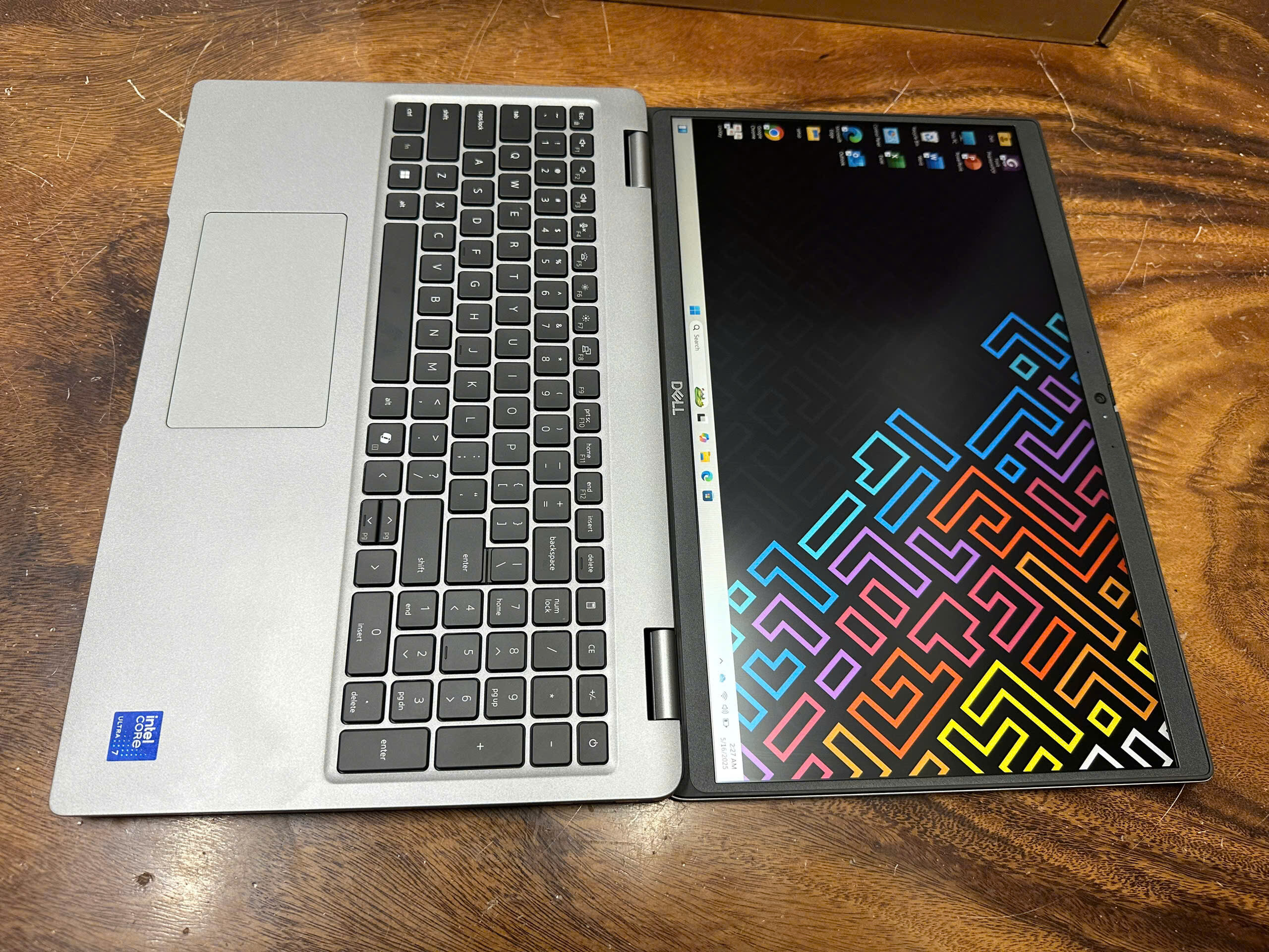 Dell Latitude 5550 (3)