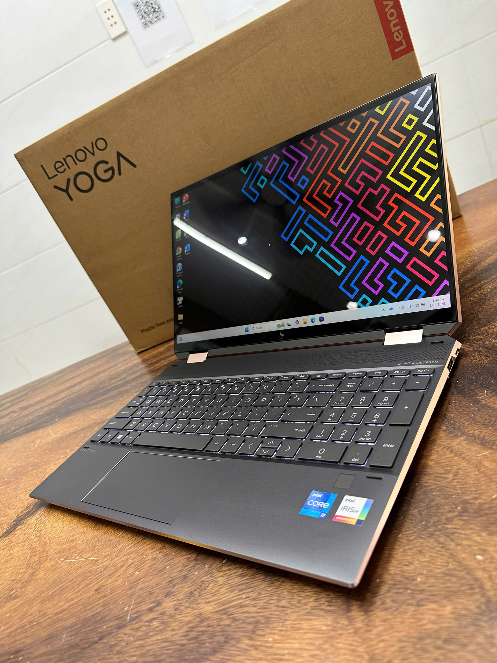 Hp Spectre 15 Gemcut 90 (11)