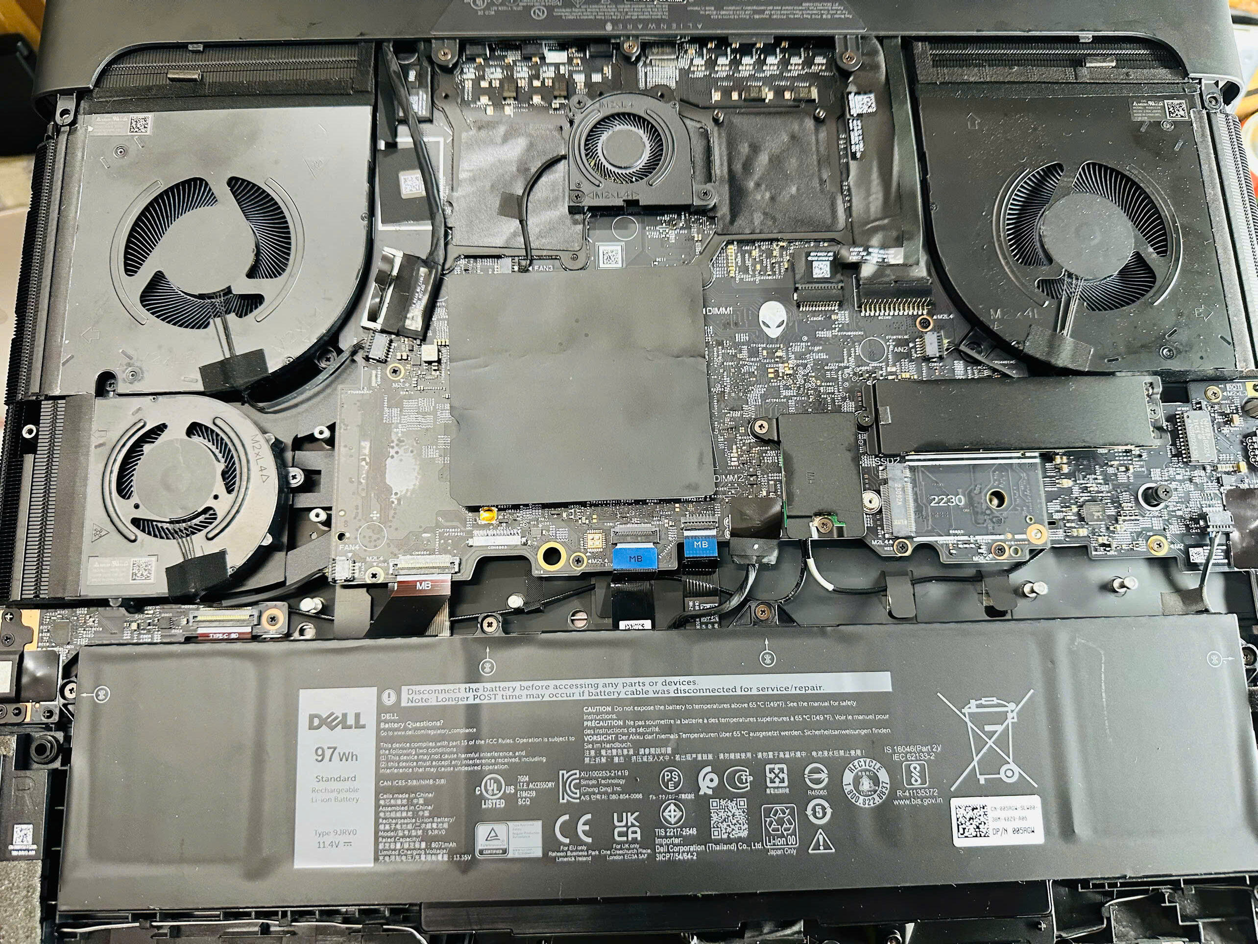 Tản nhiệt trên Dell Alienware luôn được tối ưu cao nhất