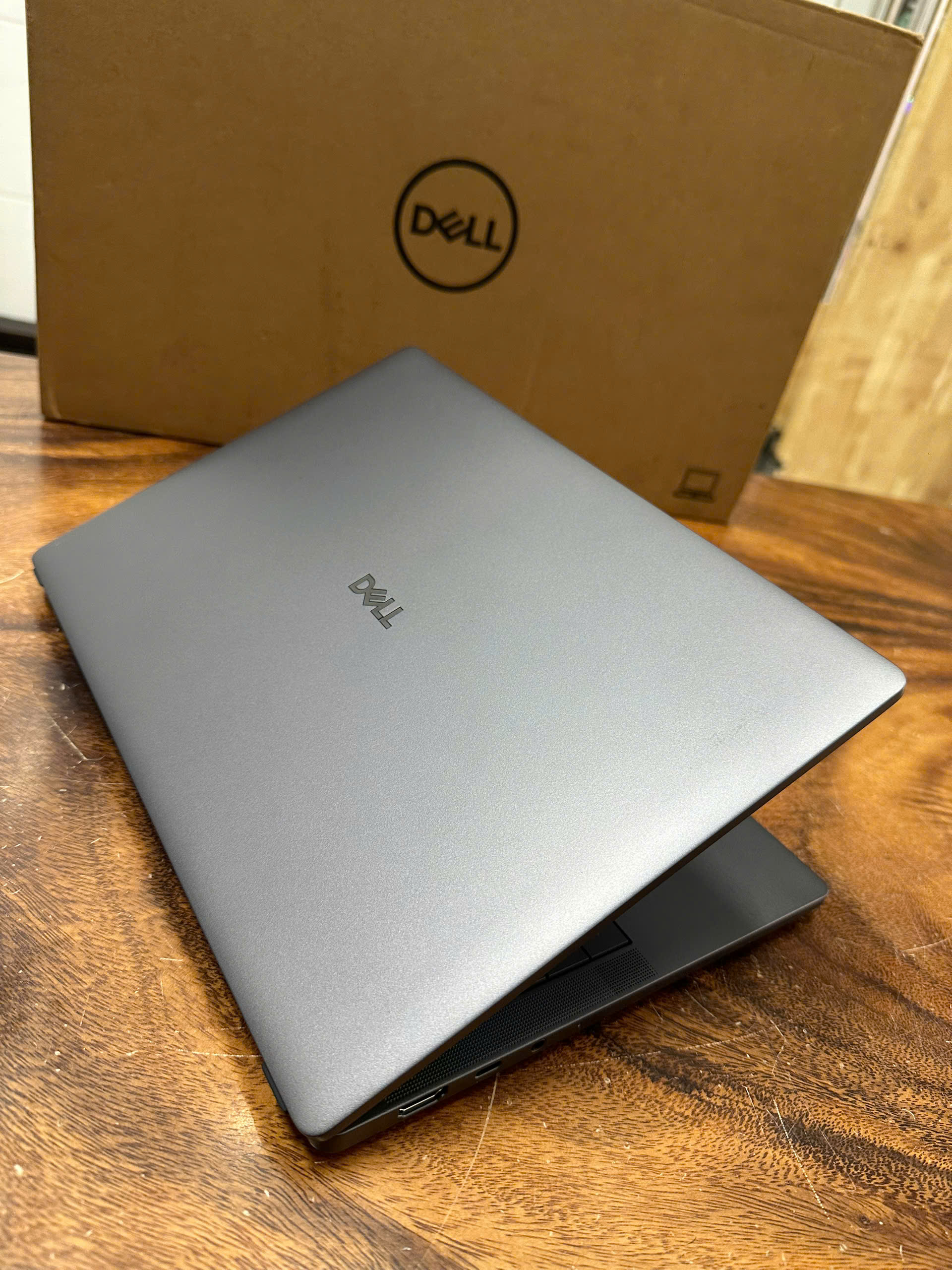 Dell Pro 14 Premium Pa14250 (4)