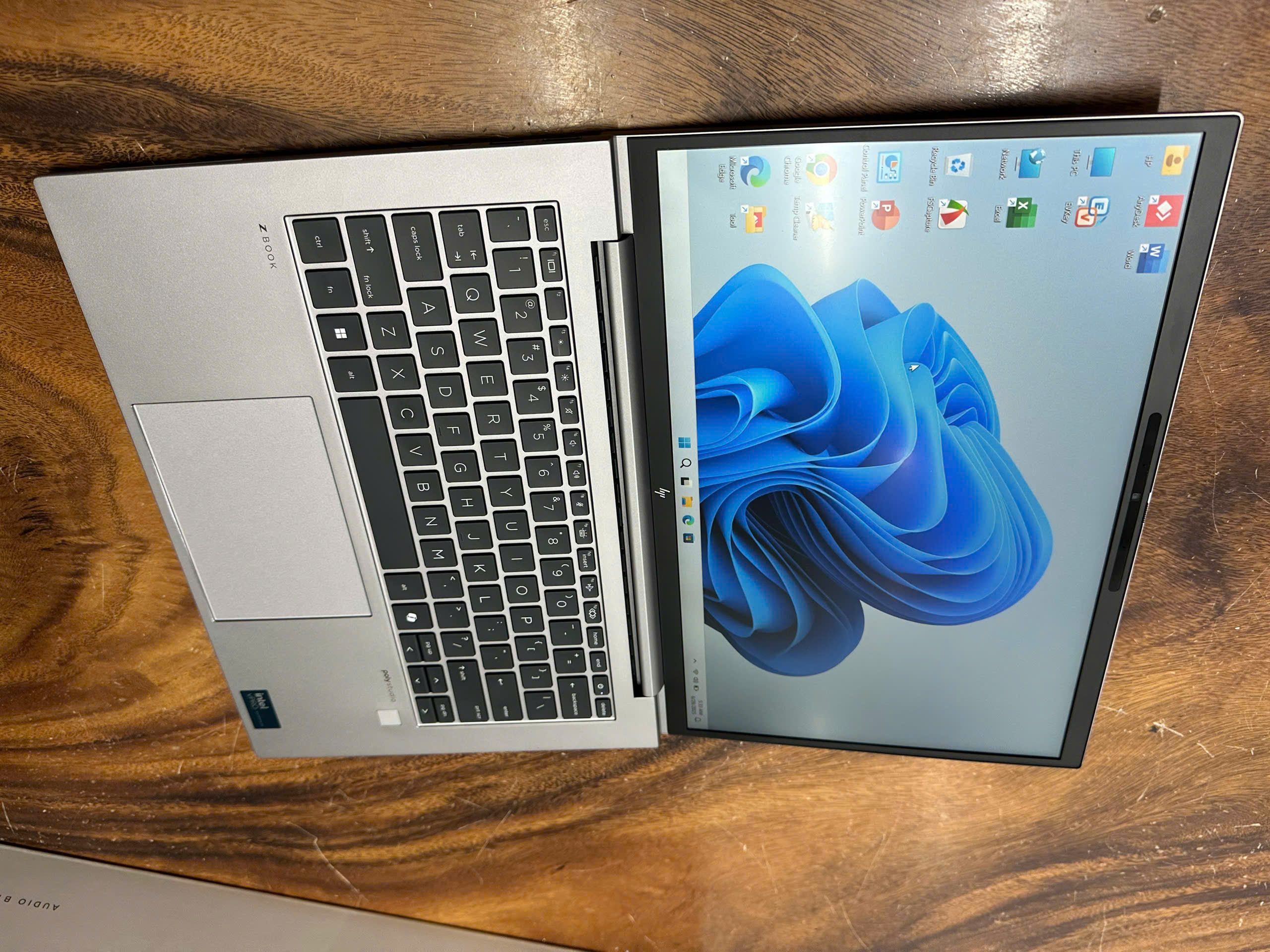 Hp Zbook Firefly 14 G11 (5)