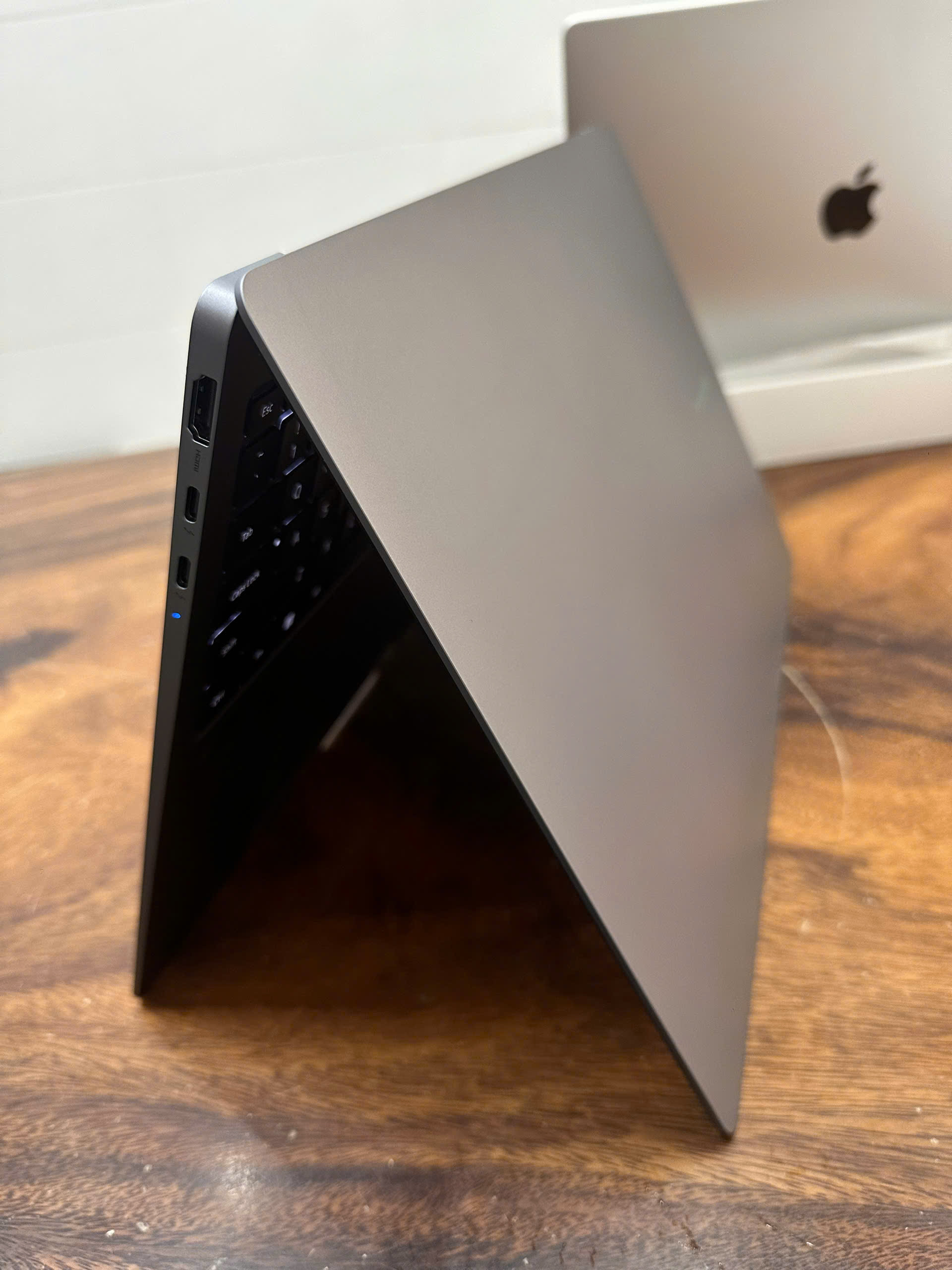 Samsung Galaxy Book4 Pro Np964xgk (10)