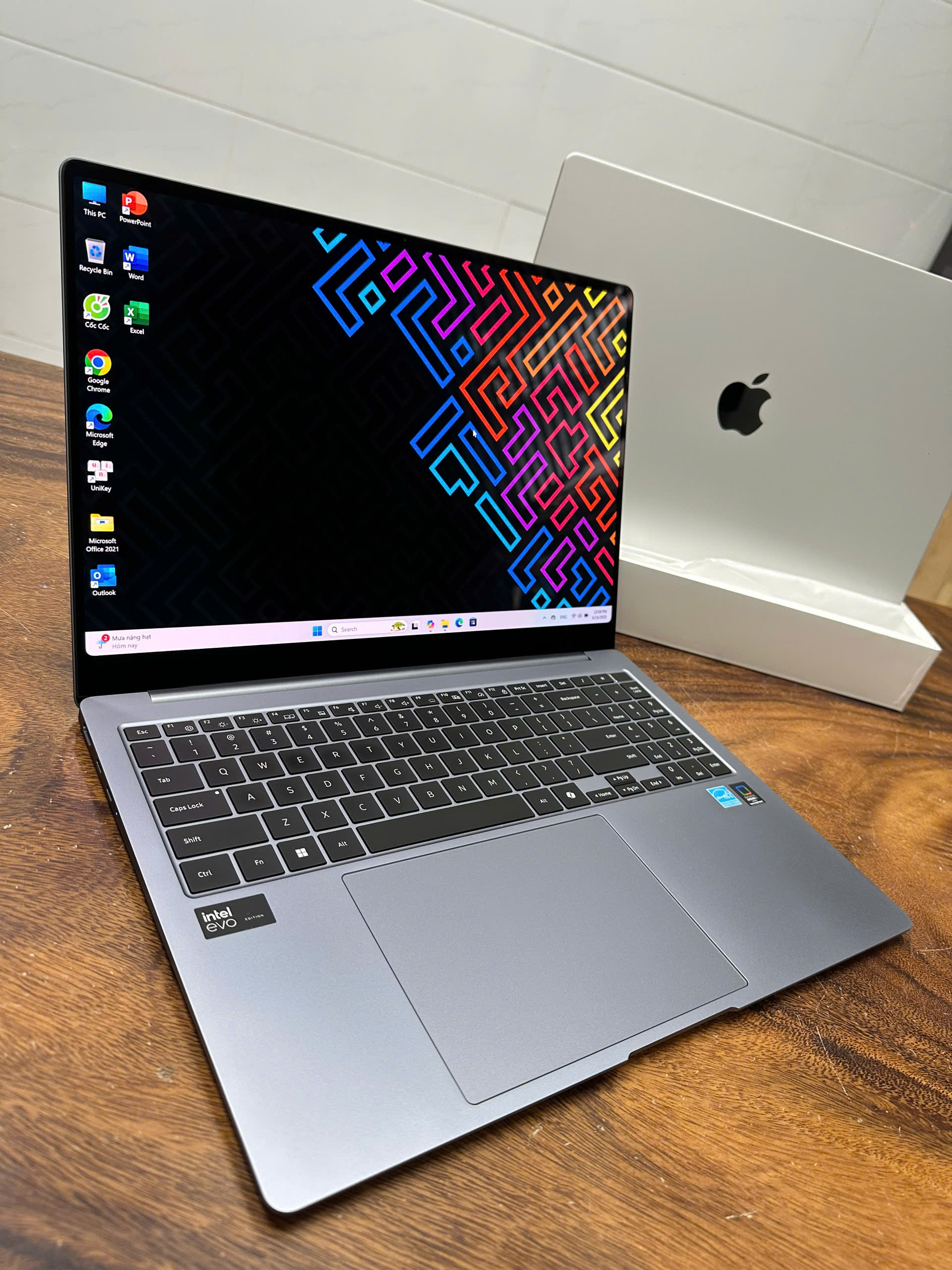 Samsung Galaxy Book4 Pro Np964xgk (5)