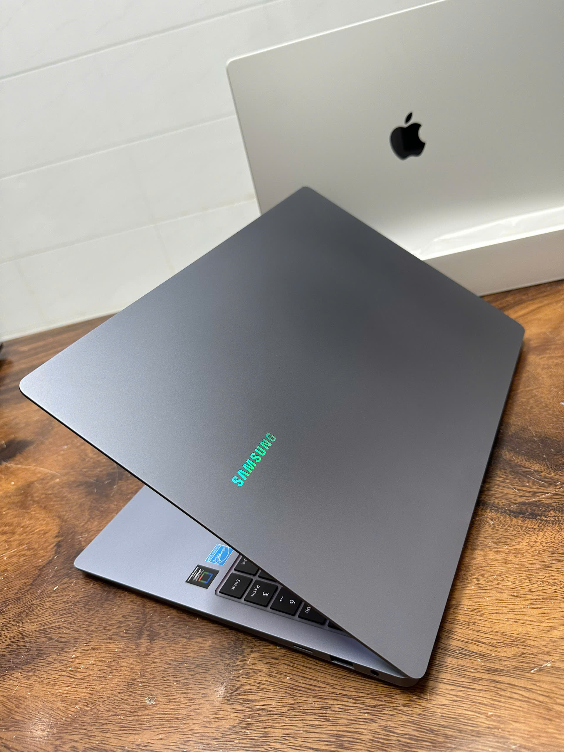 Samsung Galaxy Book4 Pro Np964xgk (8)