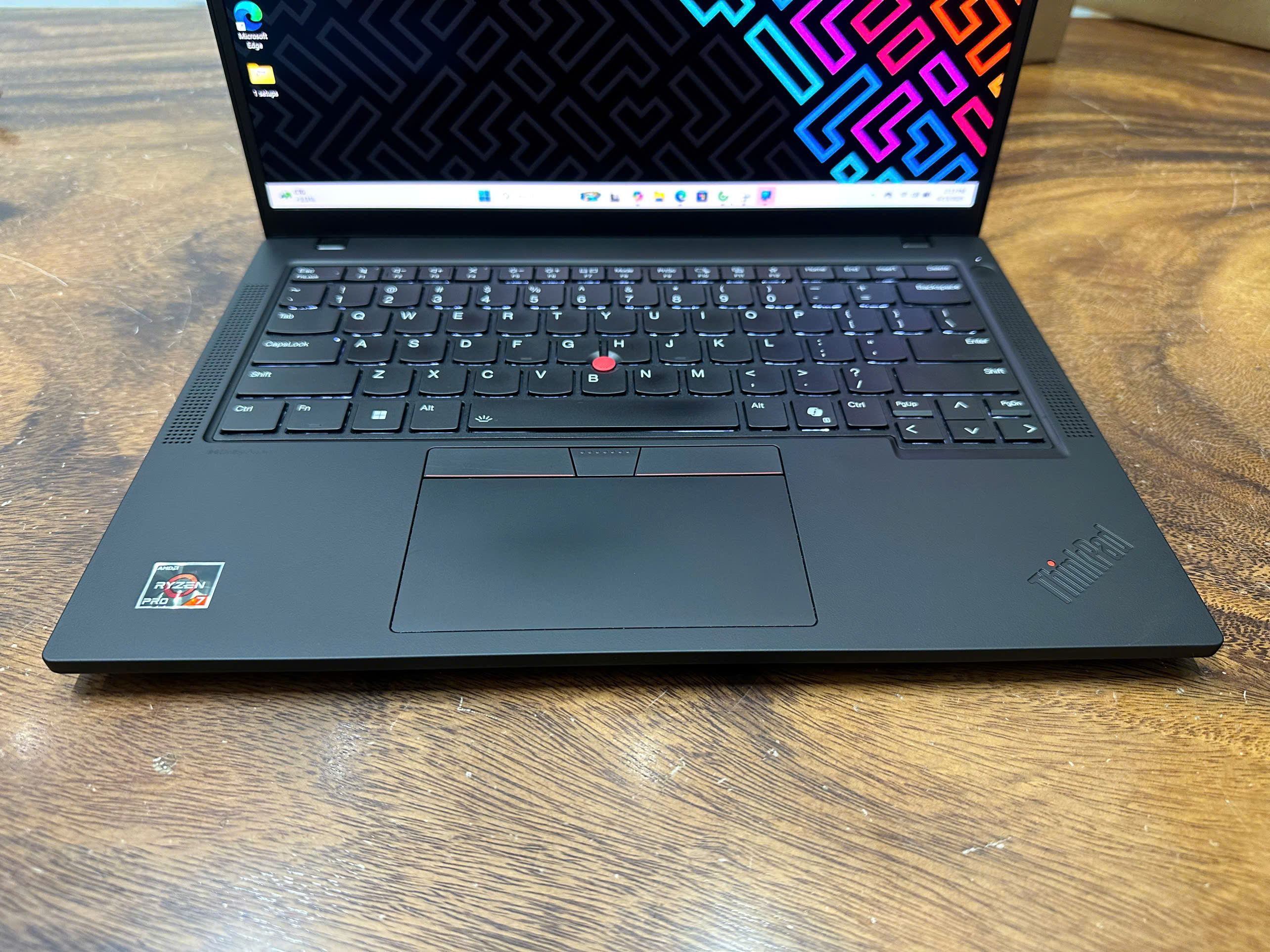 Thinkpad P14s Gen 5 Oled (5)